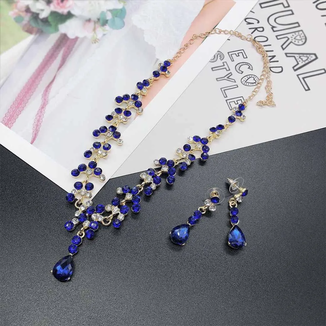 Prosy Bride Strass Collana e Orecchini Set Collana di Cristallo Bridal Party Wedding Jewelry Set per le Donne e le Ragazze (Blu) - immagine 5