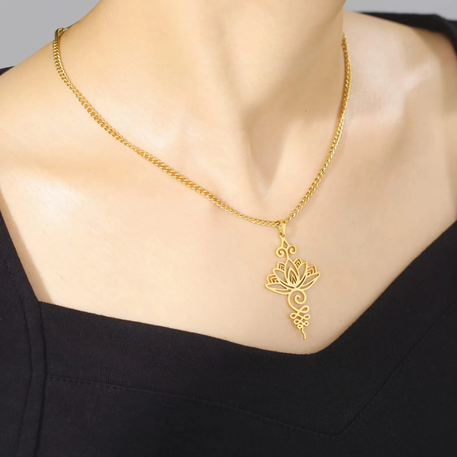 VASSAGO Collana con ciondolo a forma di fiore di loto Acciaio inossidabile Collana Unalome Lotus Chakra Simbolo Geometria Indù Ciondolo Lotus Gioielli Spirituale Regalo per Uomini Donne (Oro) - immagine 2