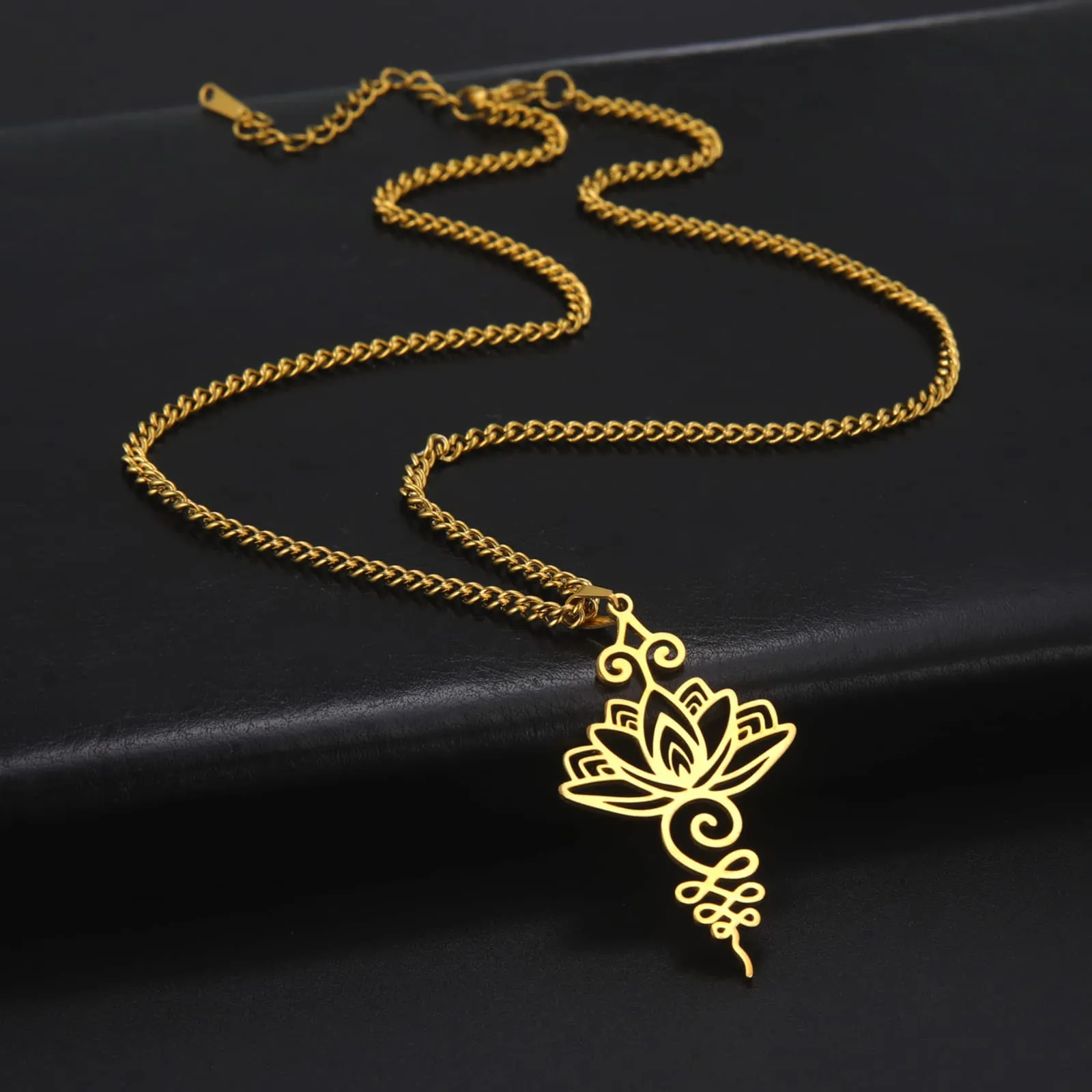 VASSAGO Collana con ciondolo a forma di fiore di loto Acciaio inossidabile Collana Unalome Lotus Chakra Simbolo Geometria Indù Ciondolo Lotus Gioielli Spirituale Regalo per Uomini Donne (Oro) - immagine 6