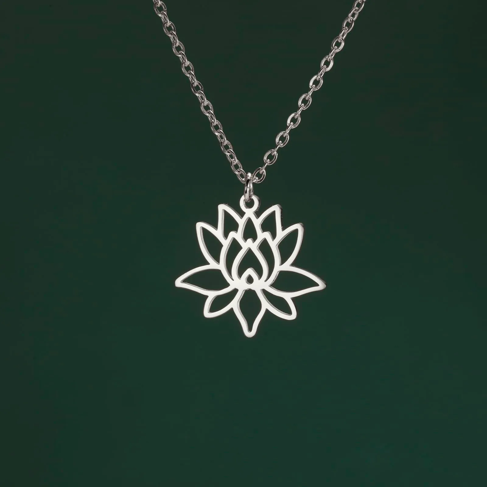 VASSAGO Collana da donna con ciondolo a forma di fiore di loto con Buddha, in acciaio inossidabile, con simbolo unalome, amuleto, gioielli religiosi, Taglia unica, Acciaio inossidabile, Non pietra - immagine 8