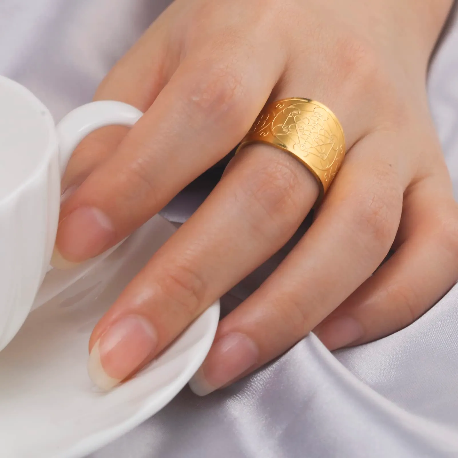 Amaxer Sette Arcangeli Anello per Uomo Cubo di Metatron Acciaio Inossidabile Il Sigillo di Salomone Tetragrammaton Arcangeli Protezione Anello Regolabile Fascia per Uomo Donna - immagine 3