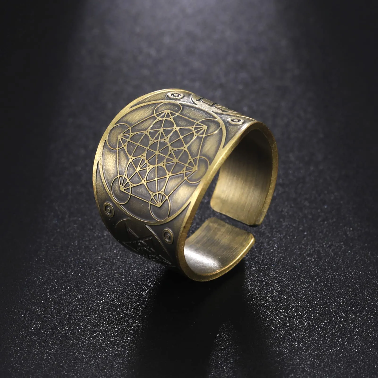 Amaxer Sette Arcangeli Anello per Uomo Cubo di Metatron Acciaio Inossidabile Il Sigillo di Salomone Tetragrammaton Arcangeli Protezione Anello Regolabile Fascia per Uomo Donna - immagine 5