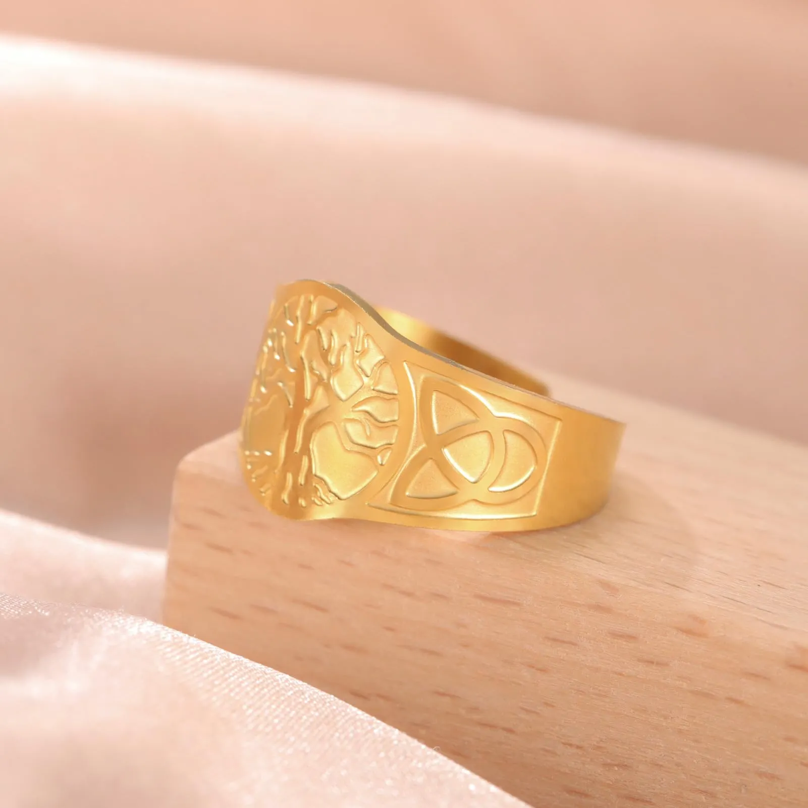 Dreamtimes Yggdrasil Albero della Vita Anello per uomo donna Anello vintage regolabile Anello in acciaio inossidabile vichingo nodo celtico (Oro) - immagine 7