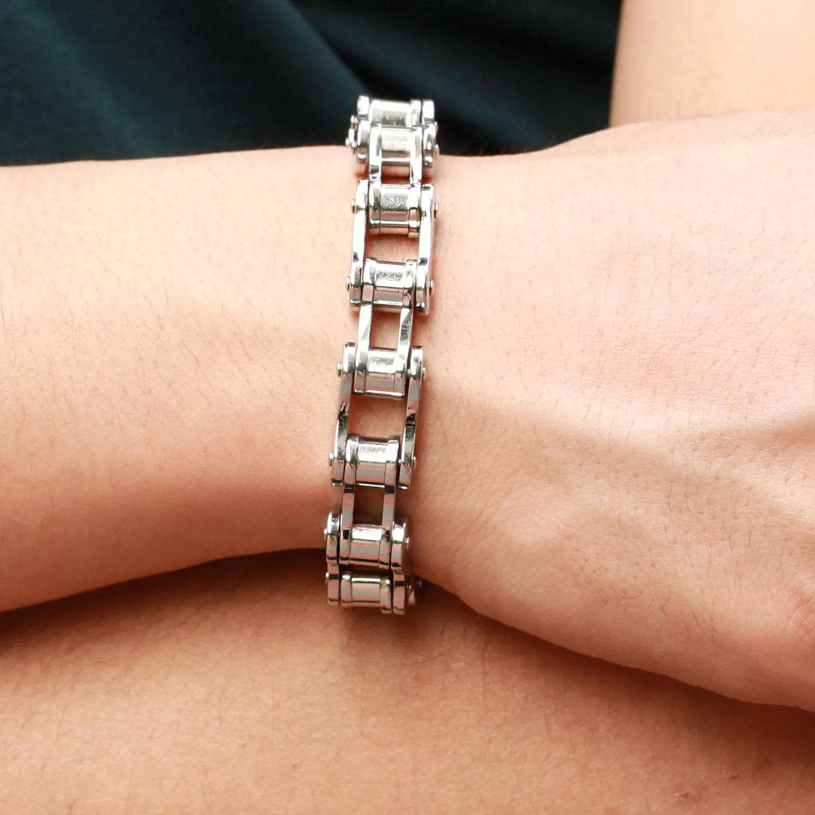 OSTAN Uomo Gioielli Acciaio Inossidabile Cinturino da Motociclista Bracciale Catena della Bicicletta Pesante Braccialetto Bangle (argento, 21.5) - immagine 4