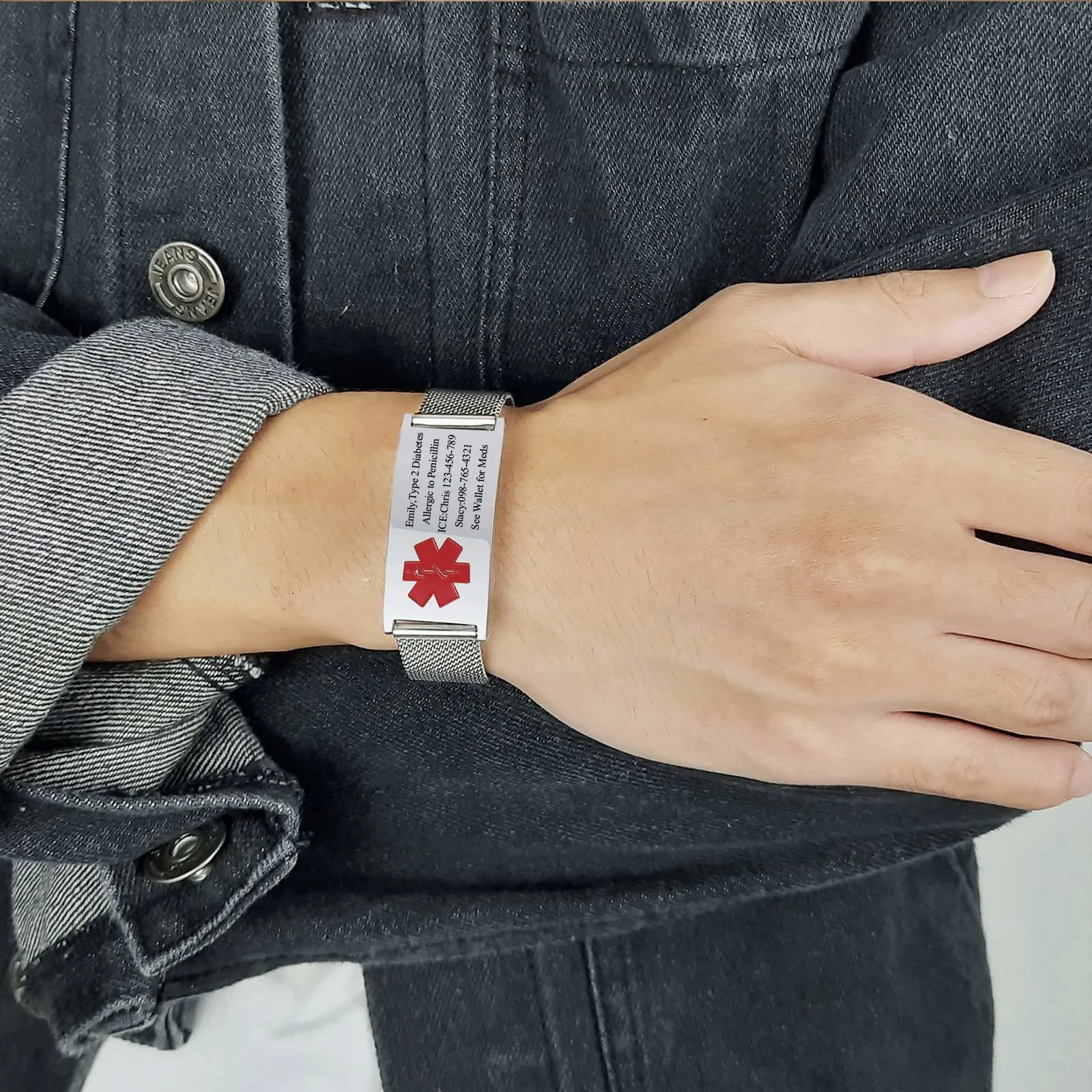 Bracciale Di Emergenza Bracciale Personalizzato Per Donne Mediche:VNOX Braccialetti ID Personalizzati Con Incisione Bracciale Medico Regolabile In Acciaio Inossidabile Da Uomo,Argento Rosso - immagine 3