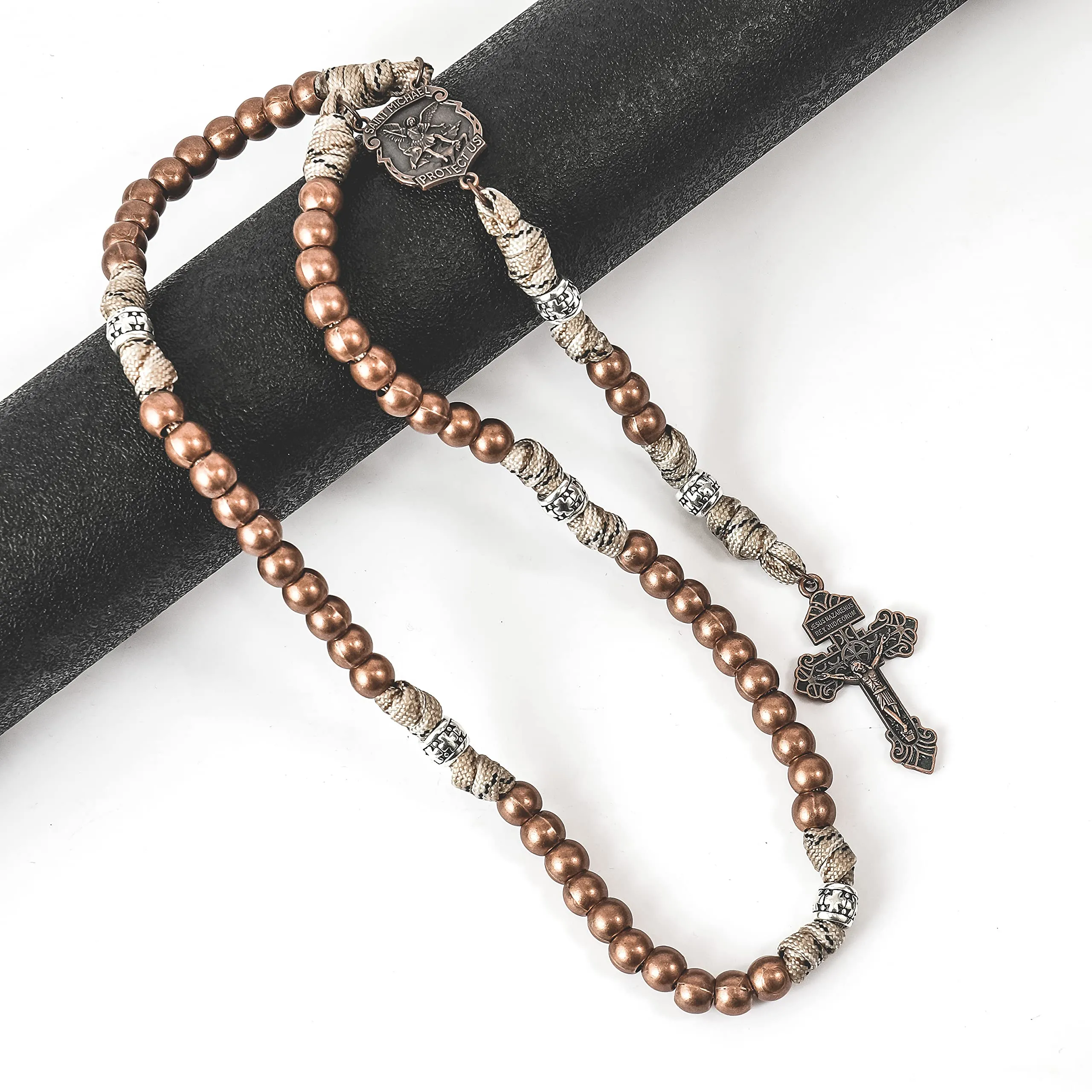 Nazareth Store Rosario in paracord di San Michele collana rosario robusta con cordoncino resistente e crocifisso cattolico del Perdono (Rame) - immagine 6