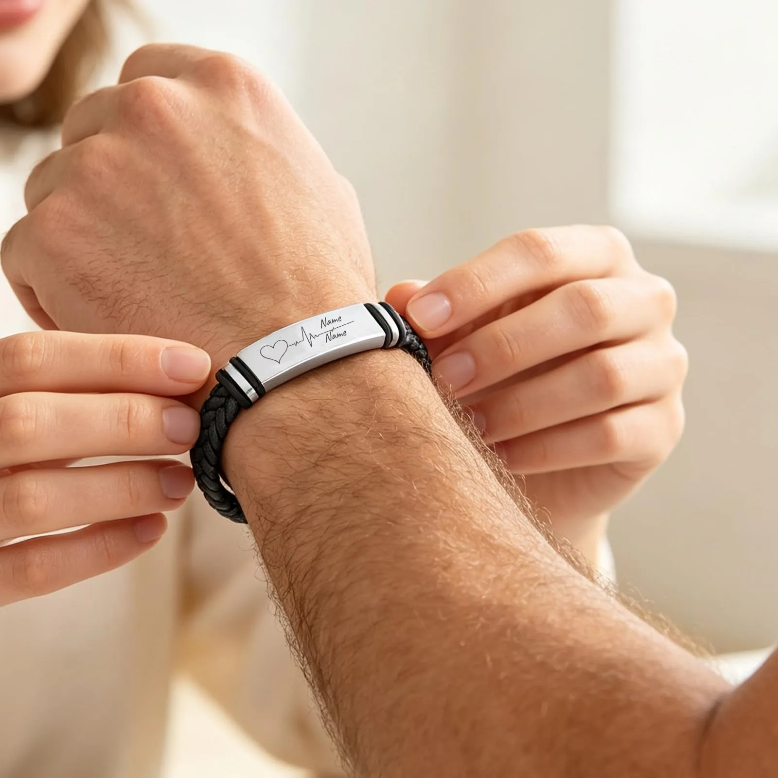 Bracciale Personalizzato Uomo, Bracciale in Pelle Inciso con Nome e Testo - immagine 6