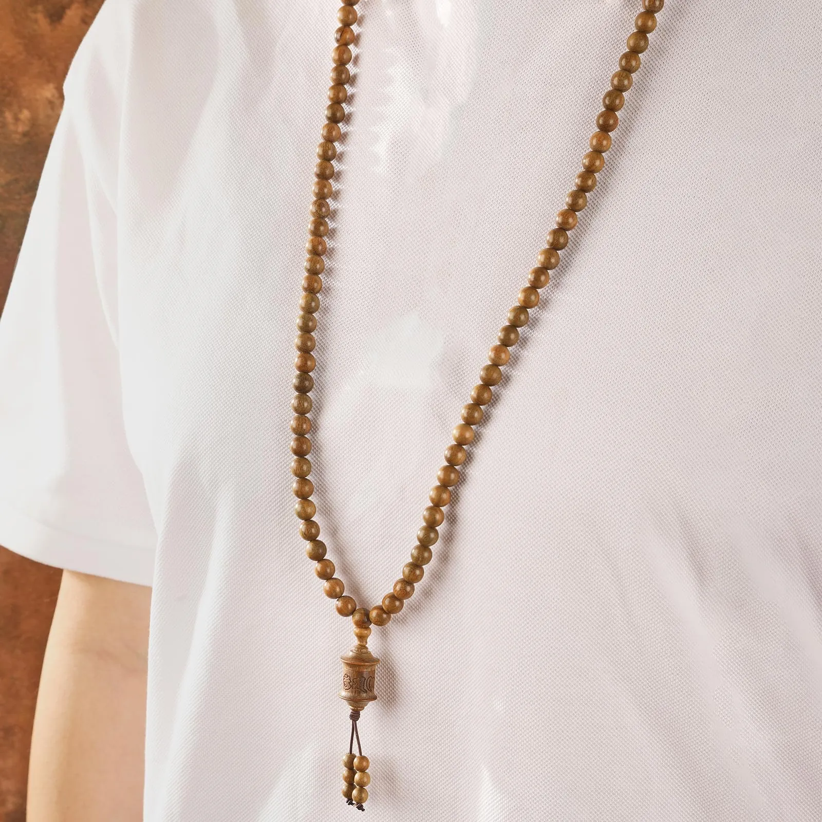 Mansiyuyee Collana con 108 perline di legno di sandalo verde naturale, perline buddiste, meditazione, yoga, 34 inches, Legno, Non pietra preziosa - immagine 6