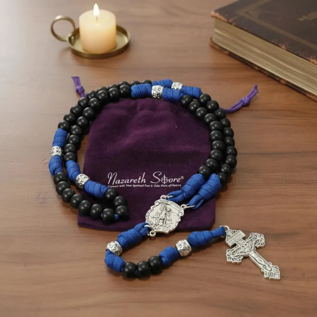 Nazareth Store Rosario in paracord di San Michele collana rosario robusta con cordoncino resistente e crocifisso cattolico del Perdono (Blu) - immagine 6