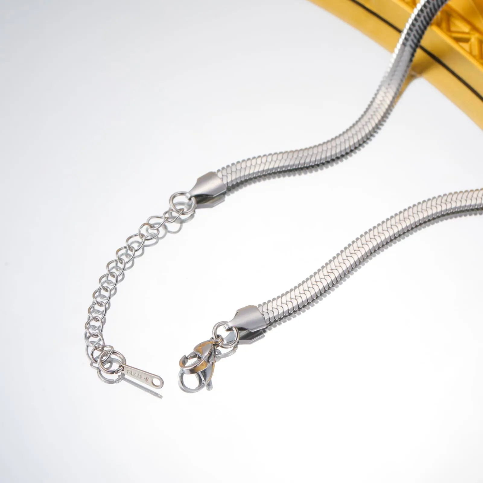 Dreamtimes Collana a catena magica con serpente piatto a spina di pesce Catena lucida vintage per uomini e donne Collana a spina di pesce Collana (Argento-3MM-50CM) - immagine 7