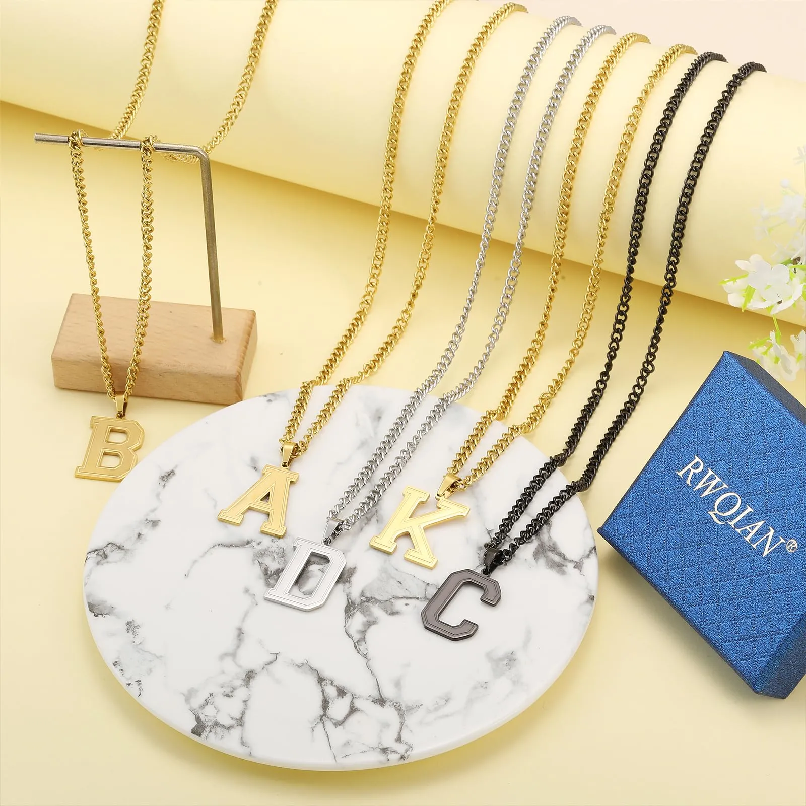 RWQIAN Collana Uomo con Lettera Ciondelli Argento Acciaio Inossidabile Iniziale Lettere P Collana Pendente 60cm Pasche Festa del Padre Anniversario Regali per Uomo Ragazzi - immagine 7