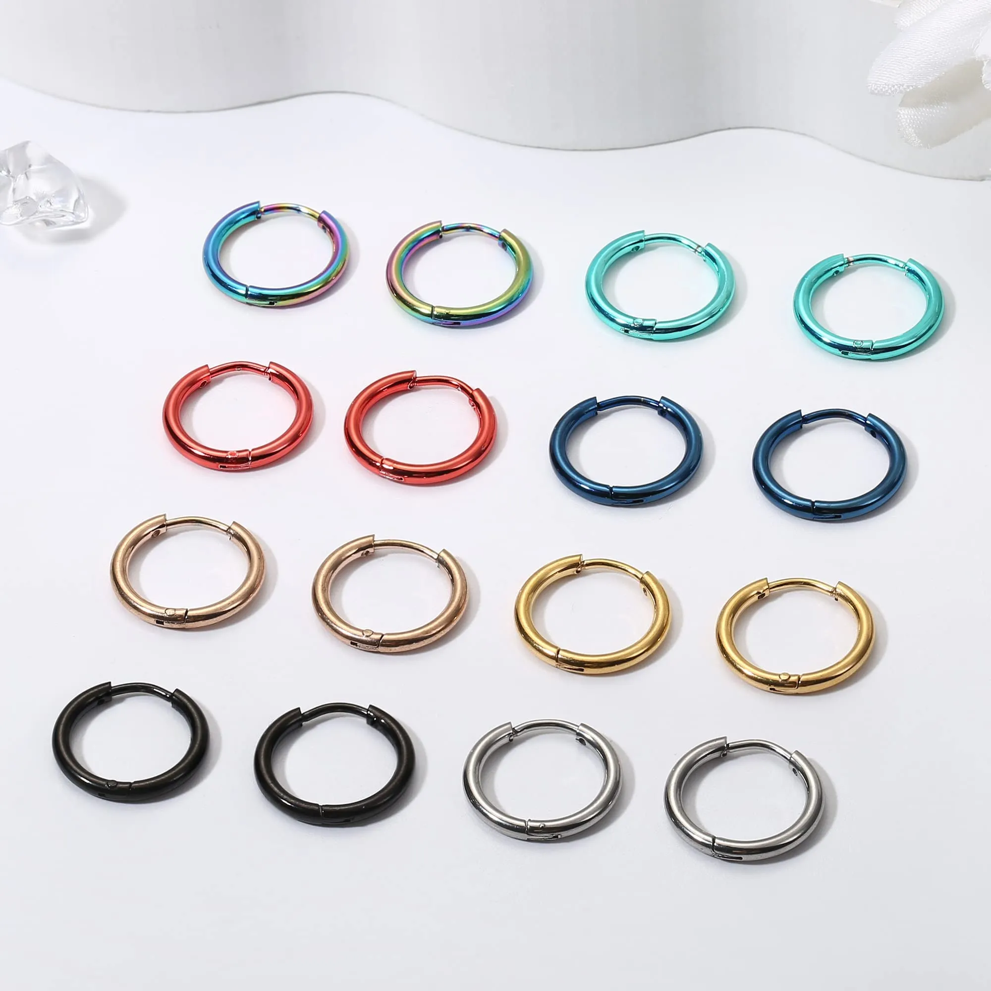Diamday 8 Paia di Orecchini a Cerchio per Uomini e Donne - immagine 5
