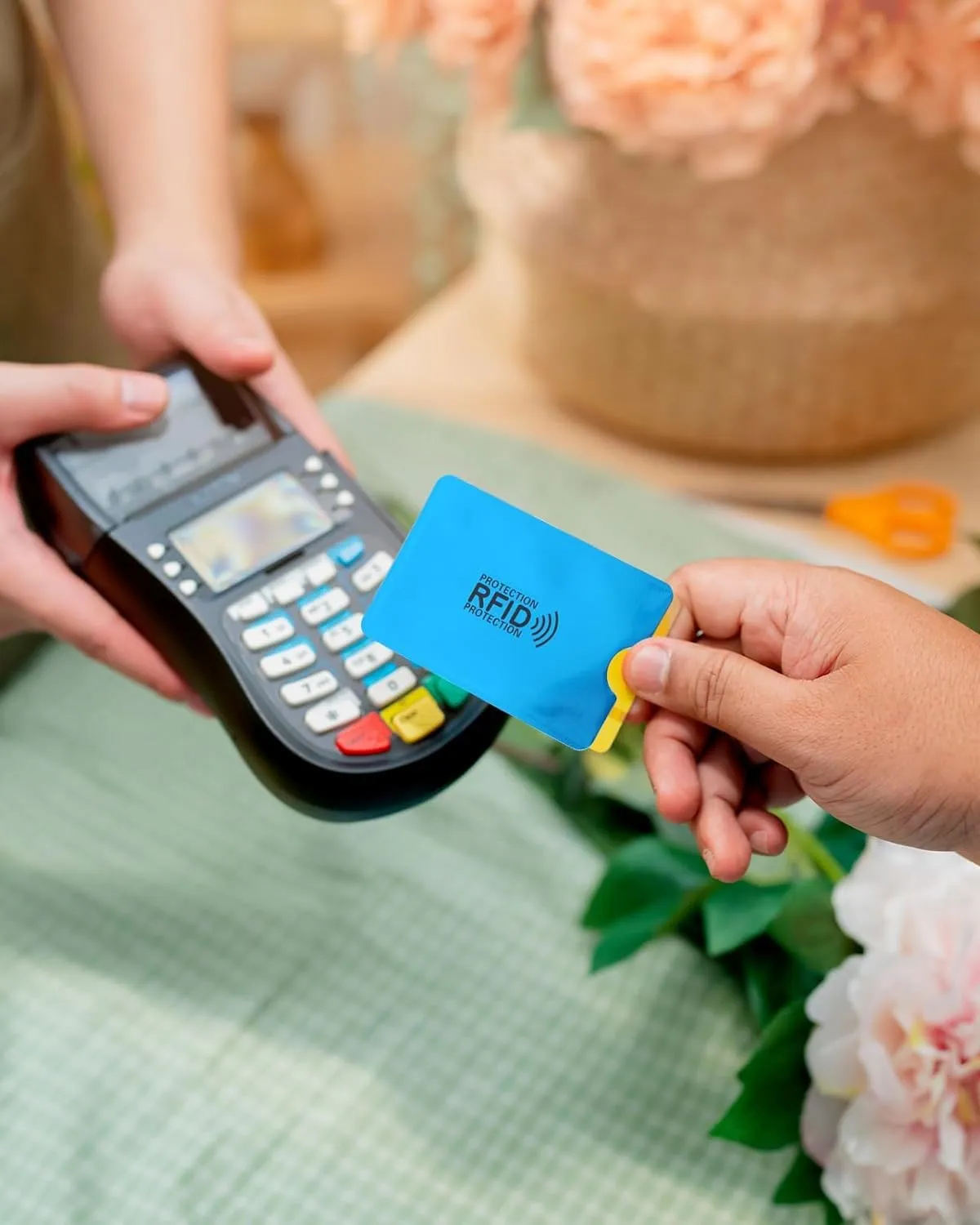 TPZORJX 10PCS custodie per carte di credito, titolare della carta rfid, porta carte di credito schermato, Custodia per Protezione Carta Prevenzione del furto d'identità per Donne e Uomini - immagine 5