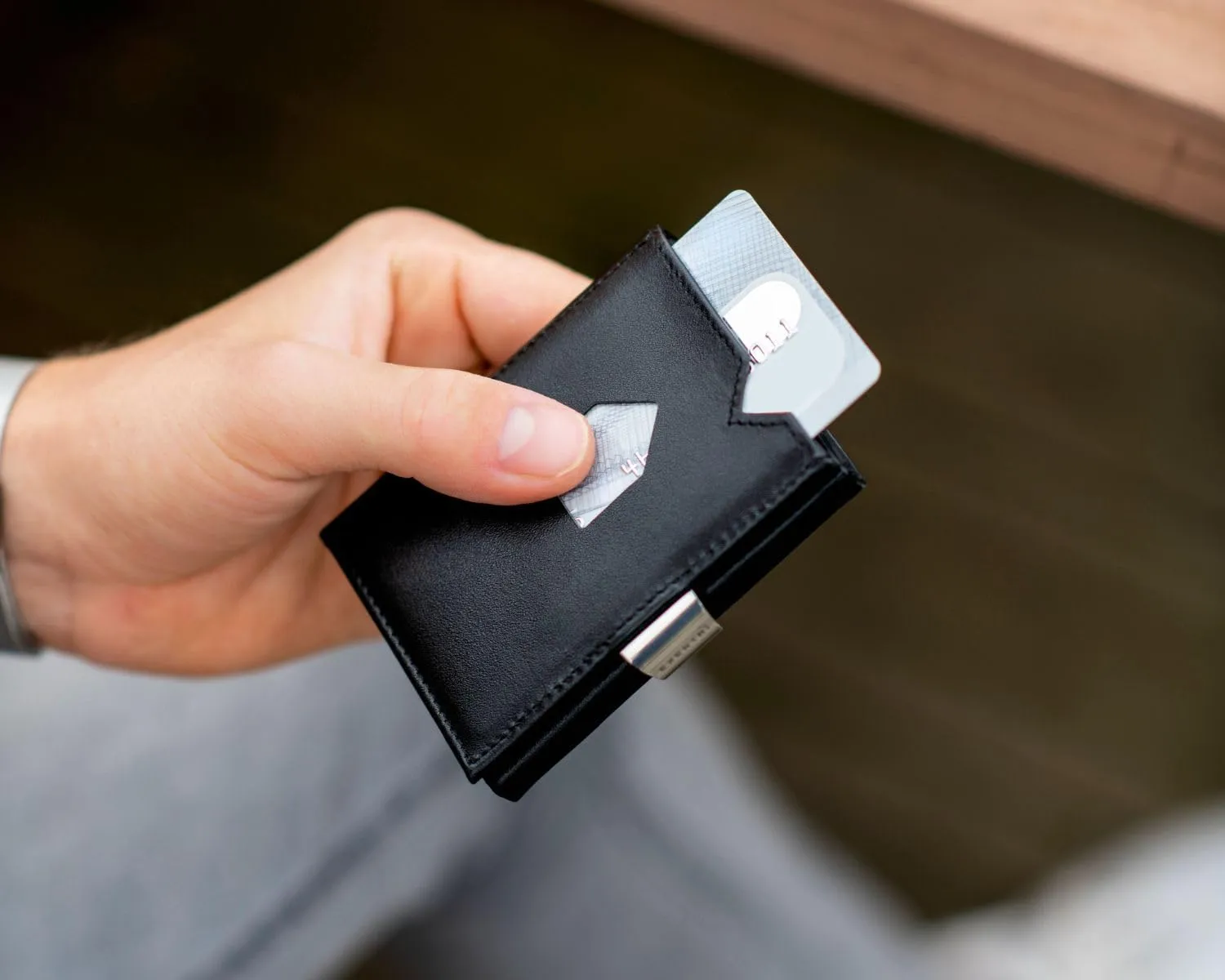 EXENTRI Portafogli tri-fold - Blocco RFID con clip di chiusura in acciaio inossidabile - immagine 7
