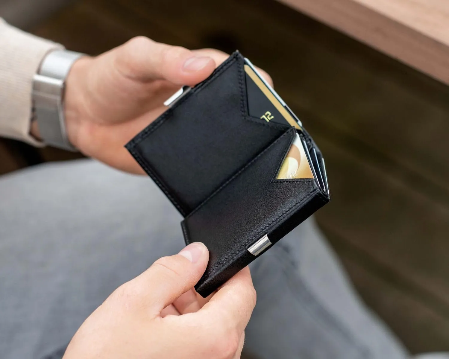 EXENTRI Portafogli tri-fold - Blocco RFID con clip di chiusura in acciaio inossidabile - immagine 8