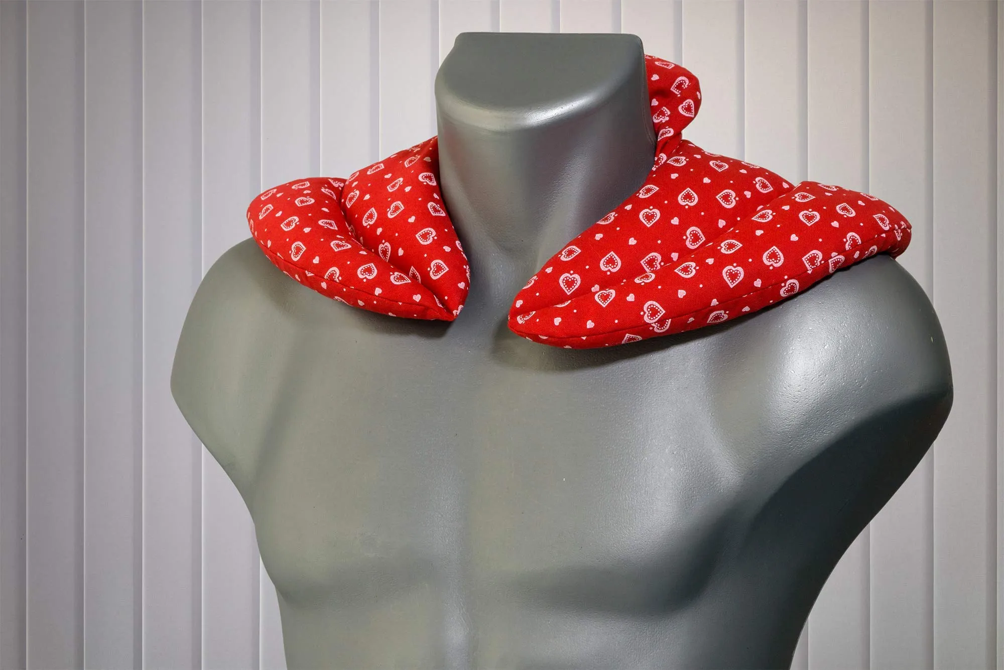 Cuscino cervicale con colletto, Rosso; Cuscino per collo, Cuscino termico &ndash; Un riscalda collo molto piacevole - immagine 9