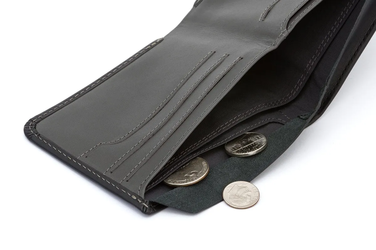 Bellroy Hide & Seek Wallet (sottile portafoglio in pelle, blocco RFID, da 5 a 12 carte con una sezione nascosta) - Black - immagine 4