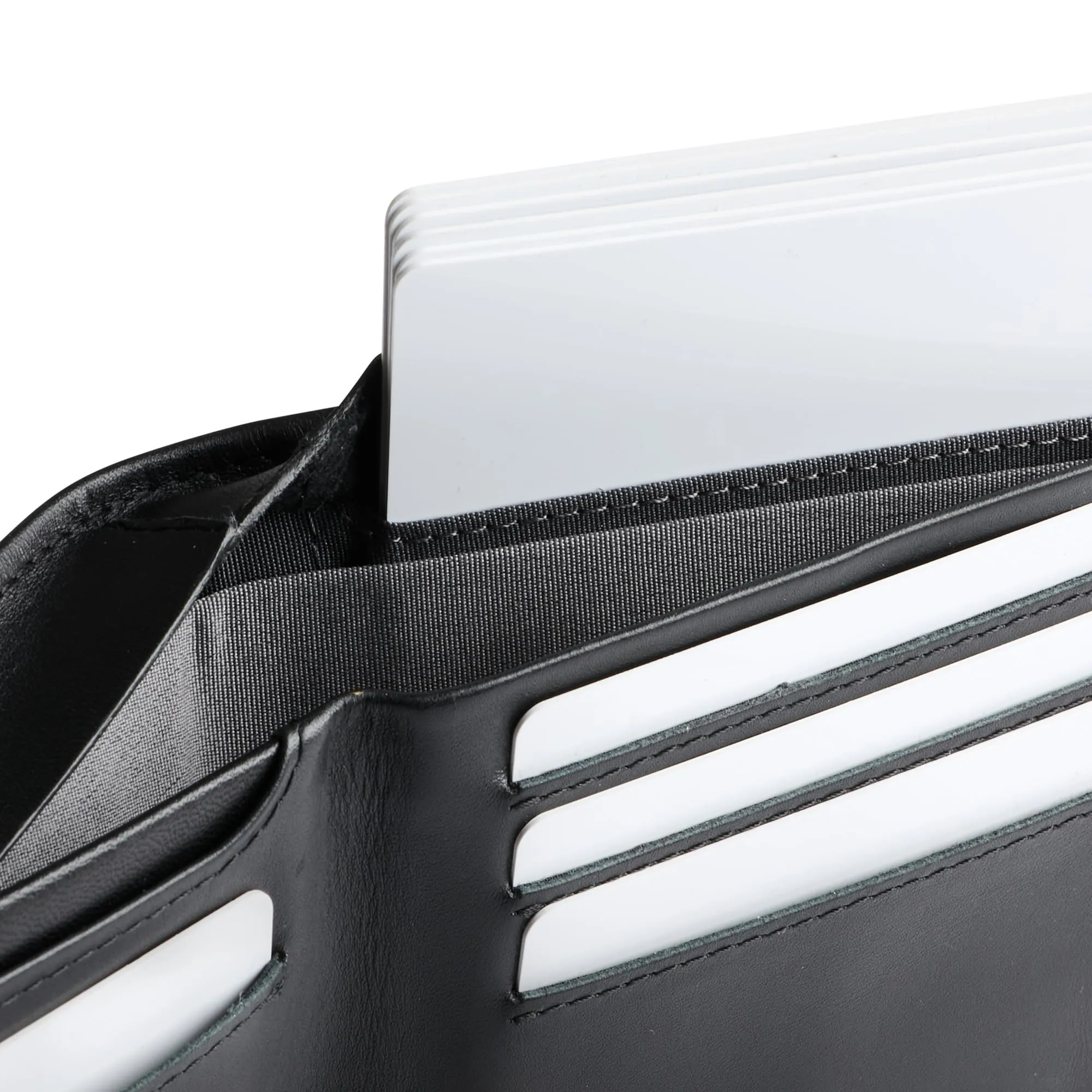 Bellroy Hide & Seek Wallet (sottile portafoglio in pelle, blocco RFID, da 5 a 12 carte con una sezione nascosta) - Black - immagine 7