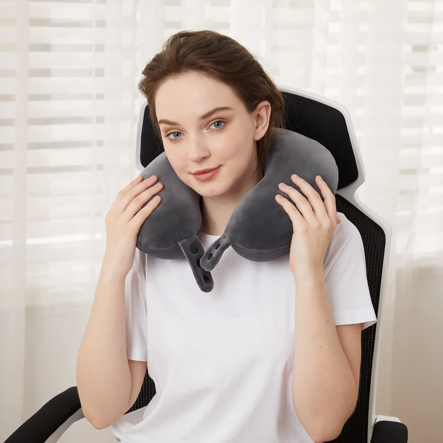 TALLGO Cuscino cervicale da viaggio, cuscino in memory foam per aeroplano, supporto per la testa, morbido cuscino regolabile per aereo, auto e casa reclinabile (grigio) - immagine 3