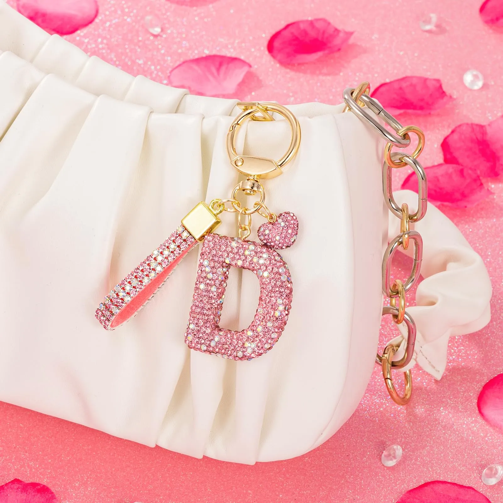 MWOOT Rosa Auto Portachiavi Regalo per Donne Ragazze Iniziale Lettera Portachiavi Carino Bling Ciondolo per Borsa Zaino Borsetta Ciondoli, D - immagine 4