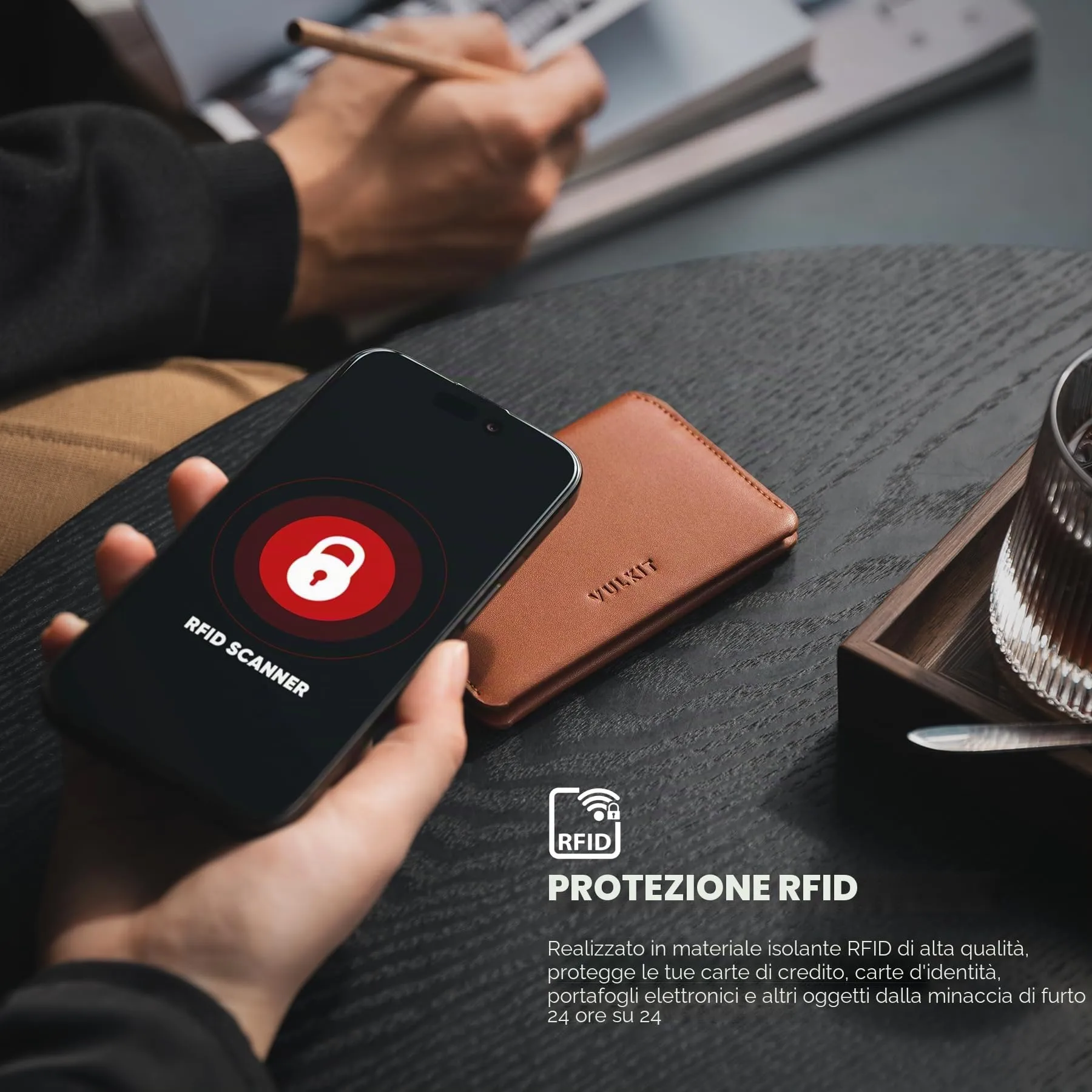 VULKIT Porta Carte di Credito Sottile e Minimalista in Pelle con Protezione RFID Tasca Frontale e Chiusura Magnetica - immagine 5