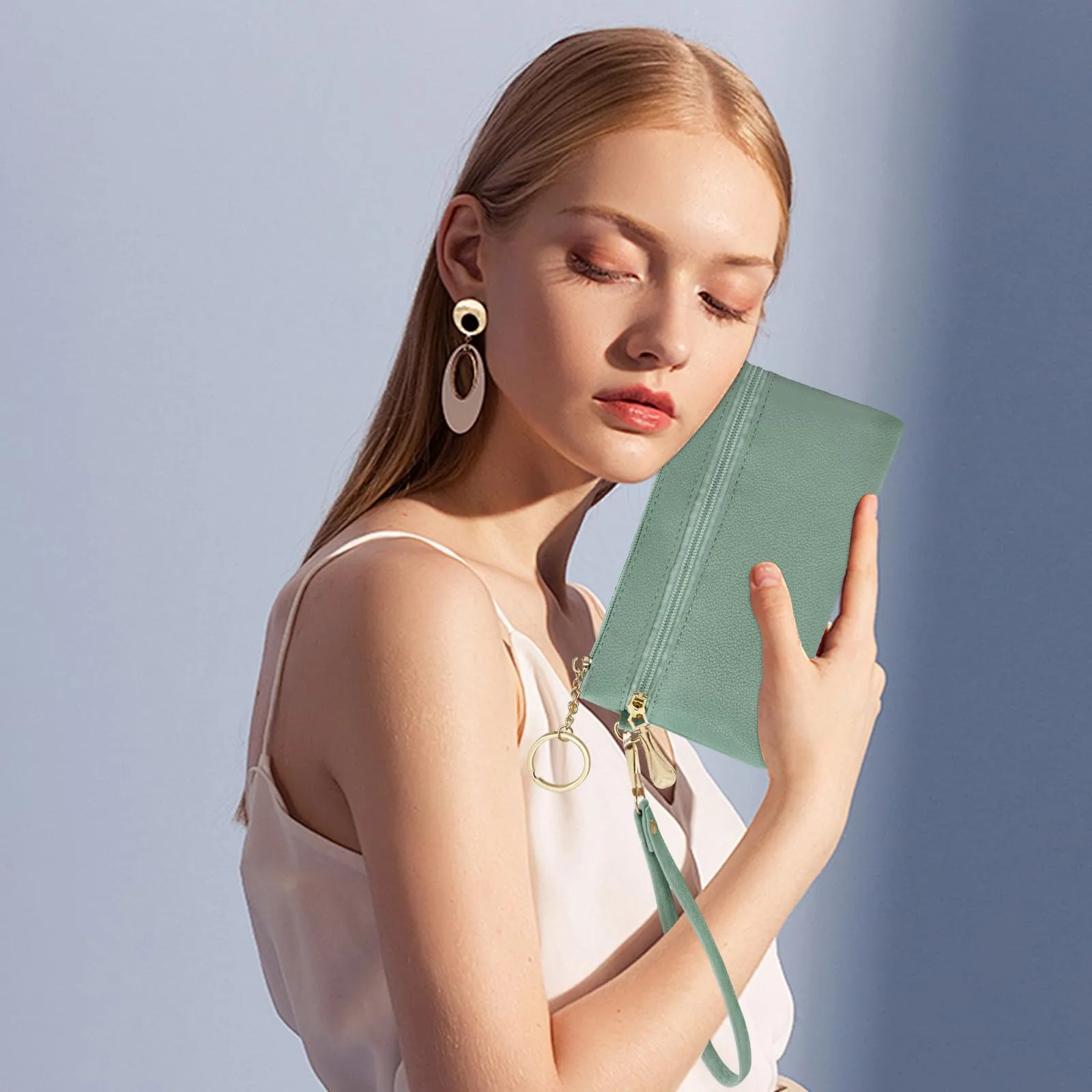 LJCZKA Portafoglio da Polso Pelle Donna Pochette da Polso Zip Grande Capacità Frizione Cellulare Porta Carte con Cinturino da Polso, Portachiavi (Verde) - immagine 6