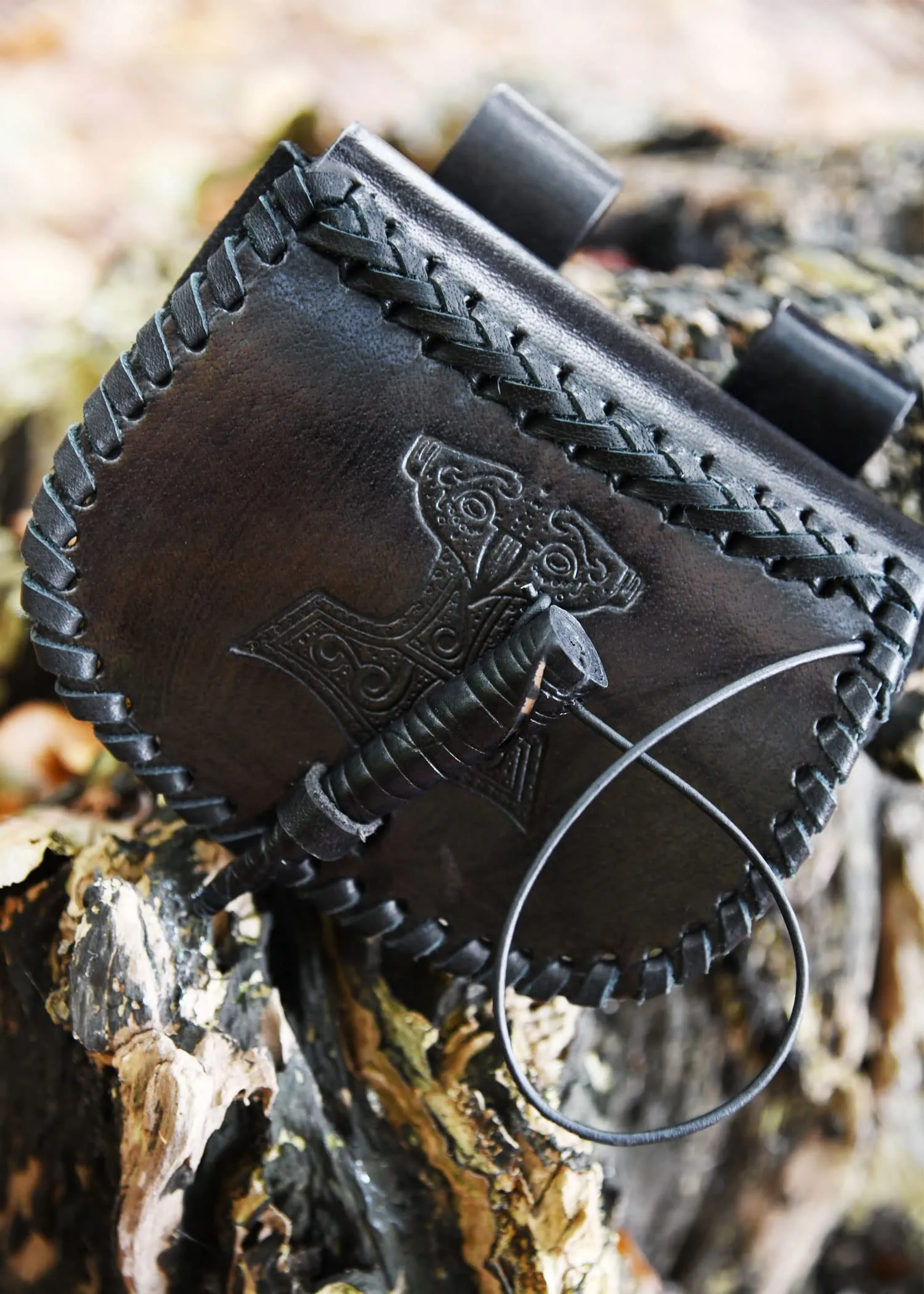Battle-Merchant Marsupio piccolo vichingo, con martello di Thor, in pelle, colore: nero - immagine 3