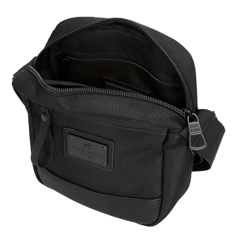Pepe Jeans Blackmore Borsa a tracolla piccola nera 15 x 19,5 x 6 cm Poliestere con dettagli in pelle sintetica 1,76 L by Joumma Bags, Nero, Taglia unica, Borsa a tracolla piccola - immagine 4