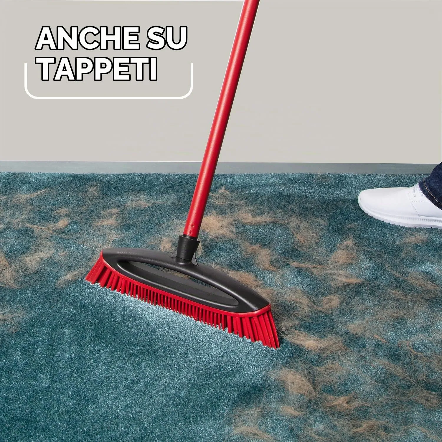 Vileda Pet Pro Always Clean - Scopa in gomma perfetta per rimuovere i peli di animali domestici, attira e raccoglie sporco e peli di animali domestici, sicura ed efficace per tutti i pavimenti, facile - immagine 6