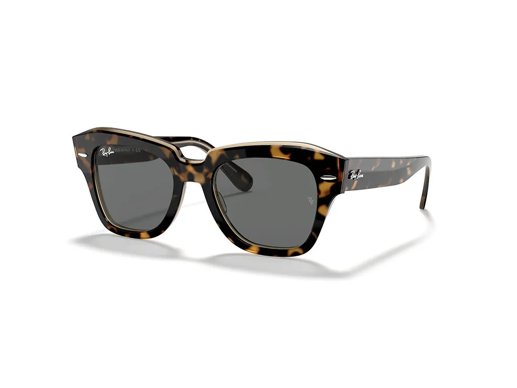 Ray - Ban RB2186 STATE STREET 1292B1 Occhiali da sole Acetato Oro Grigio Squadrata Normale - immagine 1