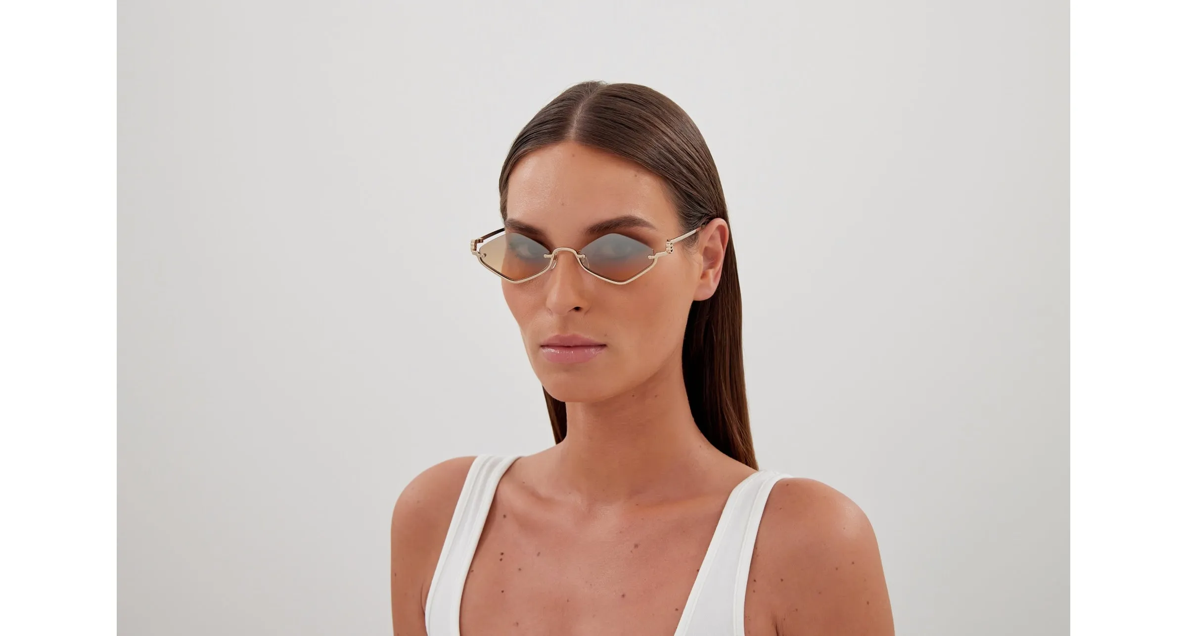Gucci GG1604S 003 Occhiali da sole Metallo Oro Arancione Geometrica - immagine 4