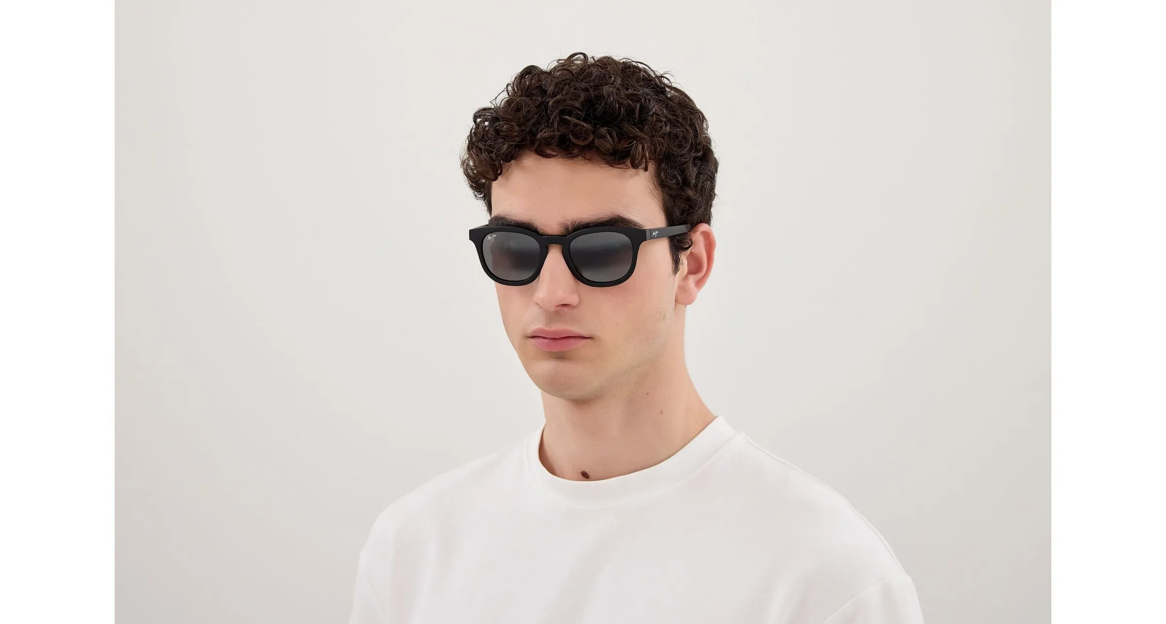 Maui Jim MJ0737S 007 Occhiali da sole Bio-iniettato Nero Grigio Rotonda - immagine 4