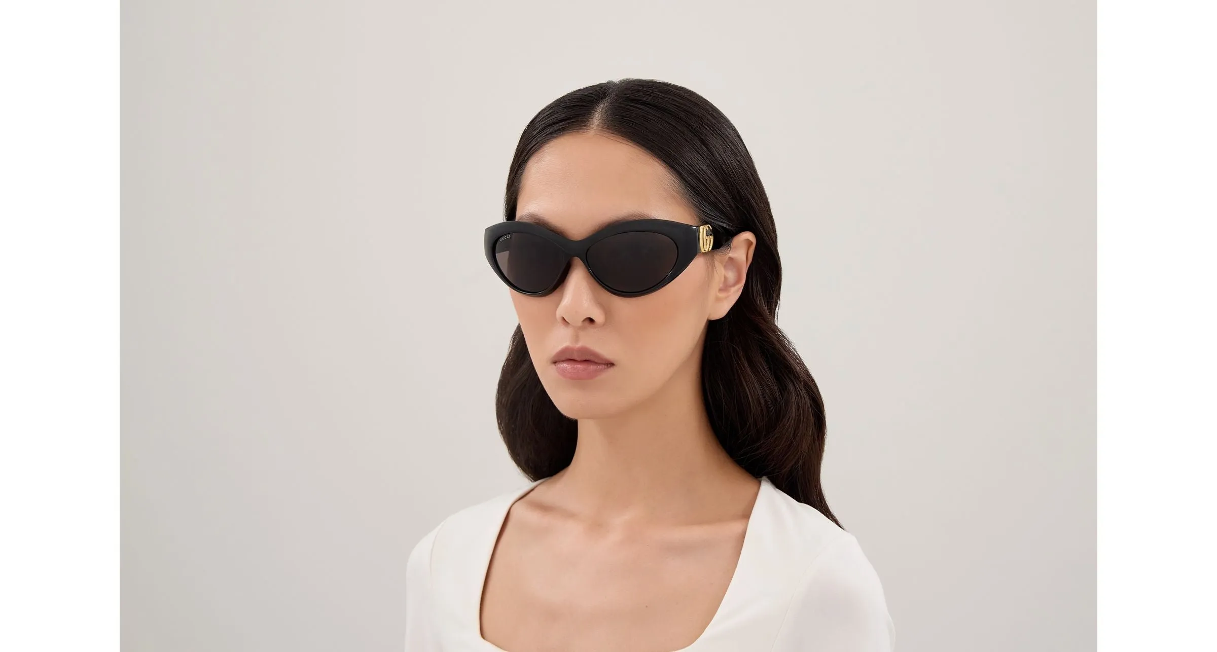 Gucci GG2269SA 001 Occhiali da sole Acetato Nero Grigio Cat Eye - immagine 4