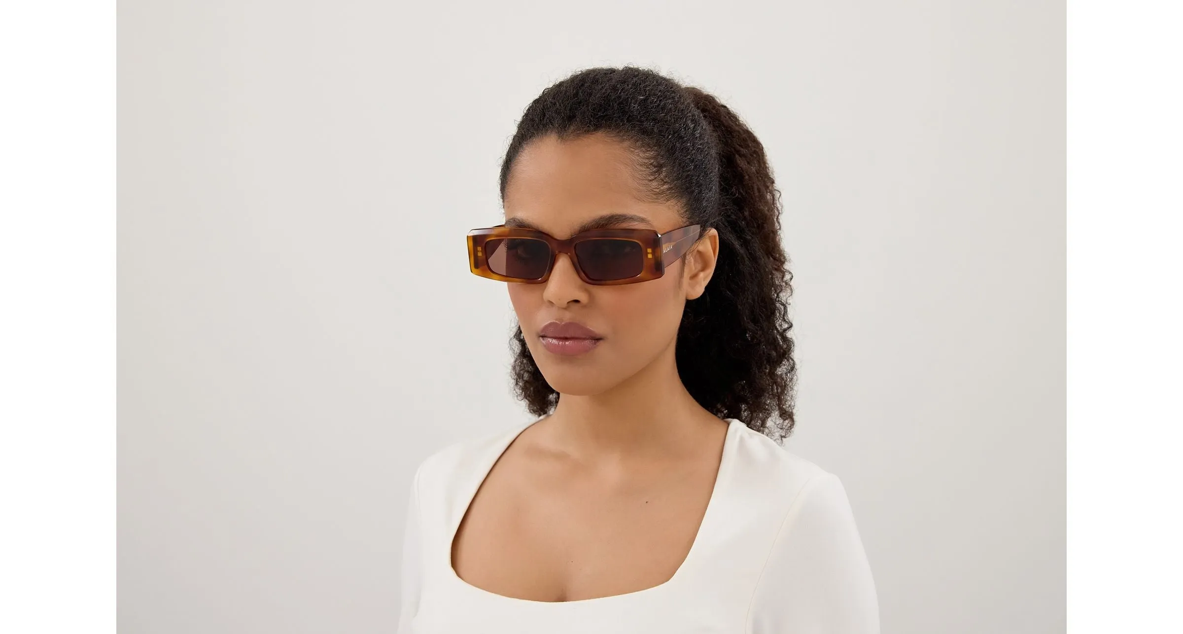 AZZEDINE ALAÏA AA0078S 010 Occhiali da sole Acetato Havana Marrone Geometrica - immagine 4
