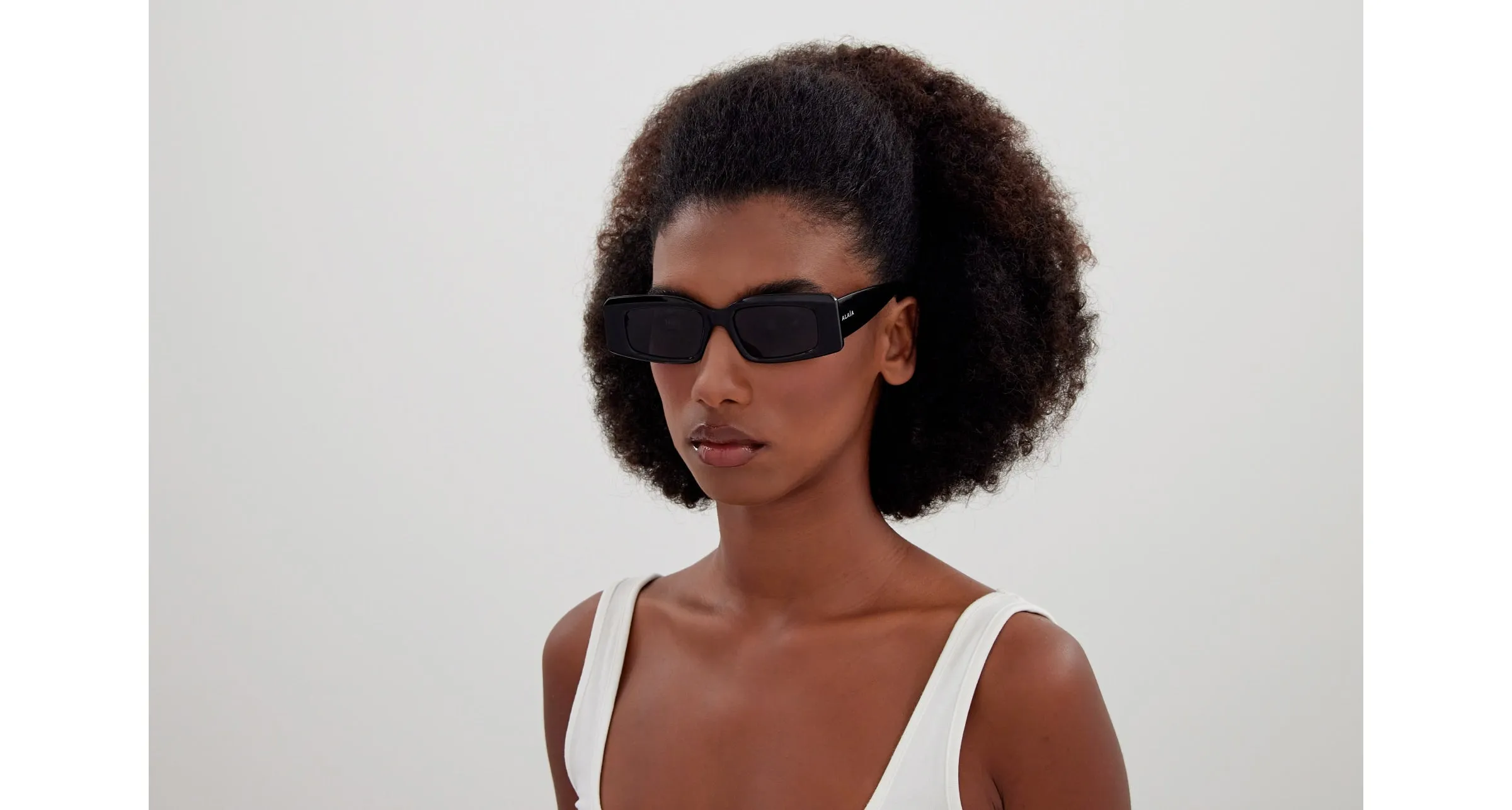 AZZEDINE ALAÏA AA0078S 001 Occhiali da sole Acetato Nero Grigio Geometrica - immagine 4