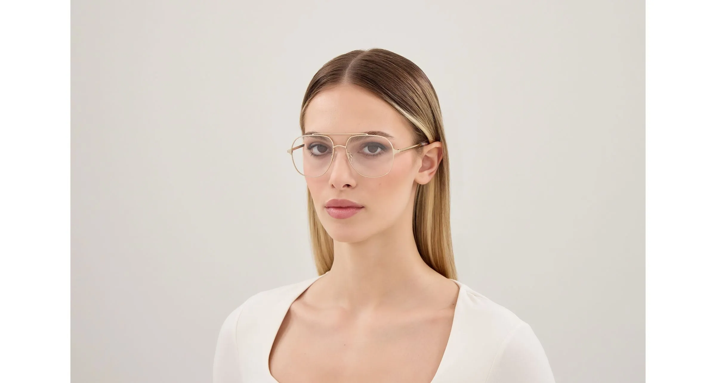Alexander McQueen AM0591O 002 Montature da vista Metallo Oro Trasparente Pilot - immagine 4