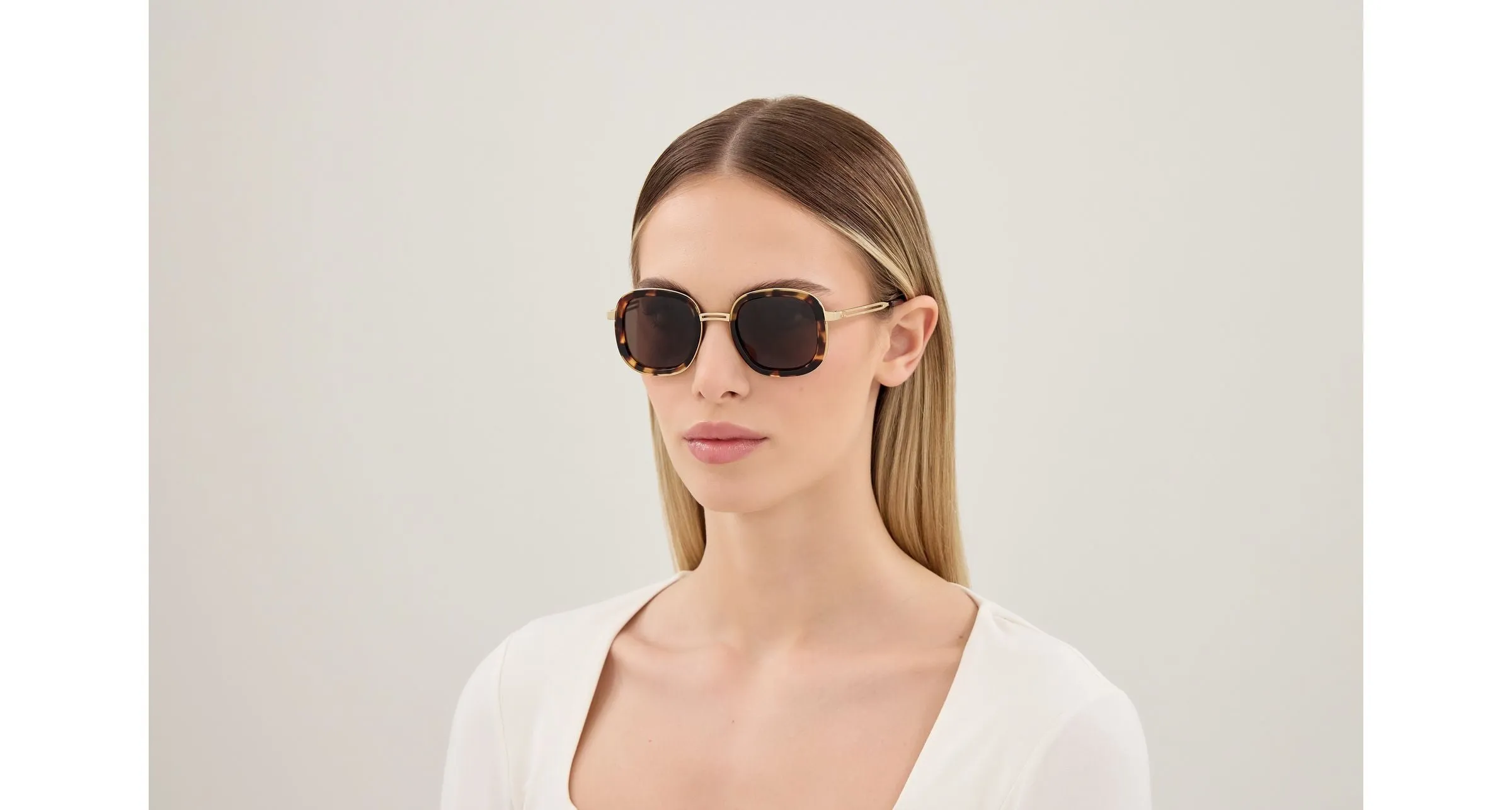 Valentino VG0062S 002 Occhiali da sole Acetato Havana Marrone Rotonda - immagine 2