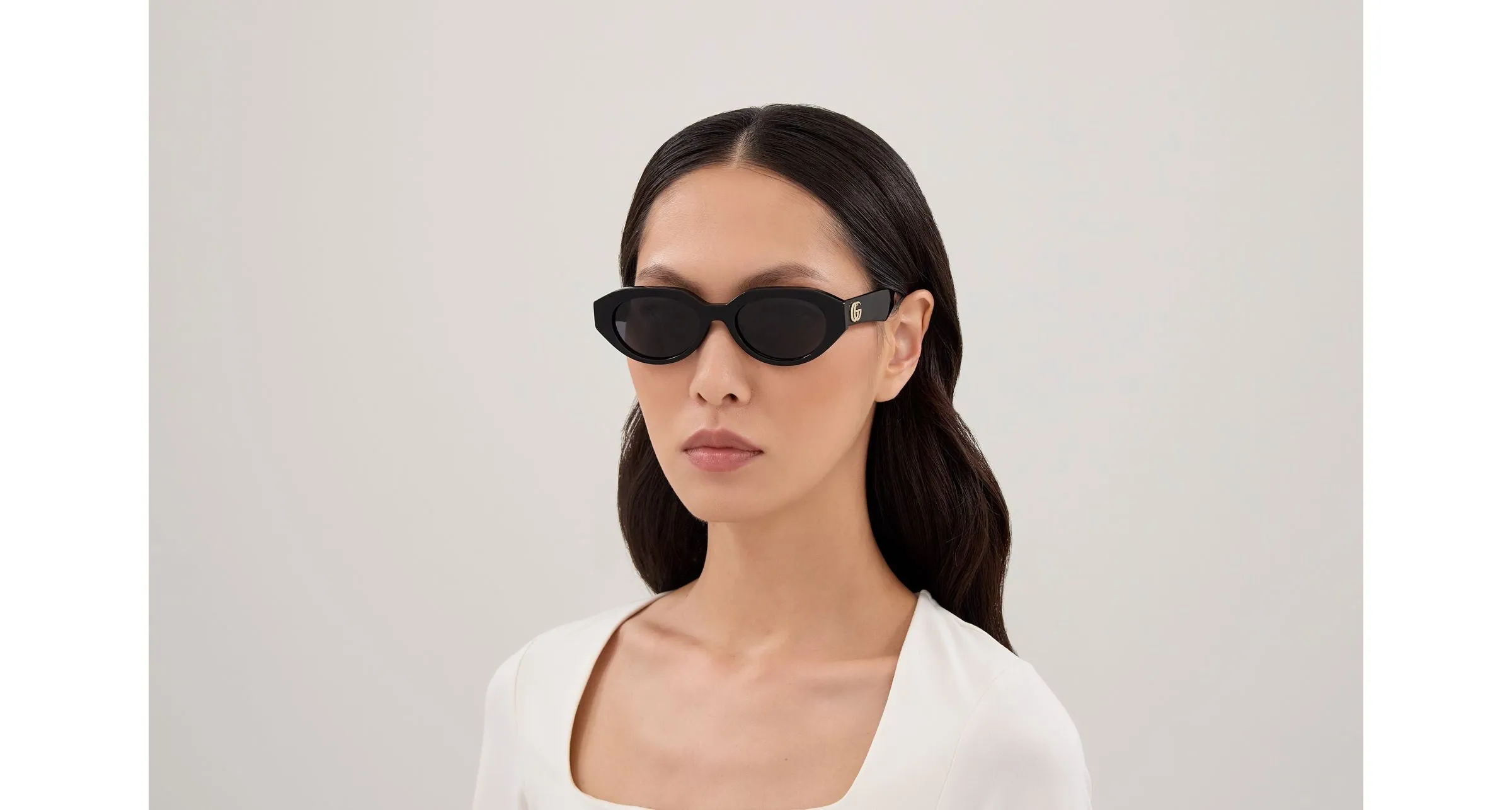Gucci GG2206SA 001 Occhiali da sole Acetato Nero Grigio Rotonda - immagine 2