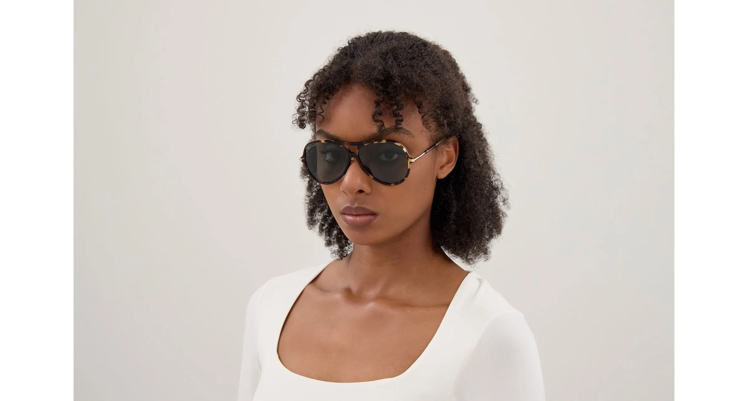 Chloé CH0395S 002 Occhiali da sole Acetato Havana Verde Rotonda - immagine 3