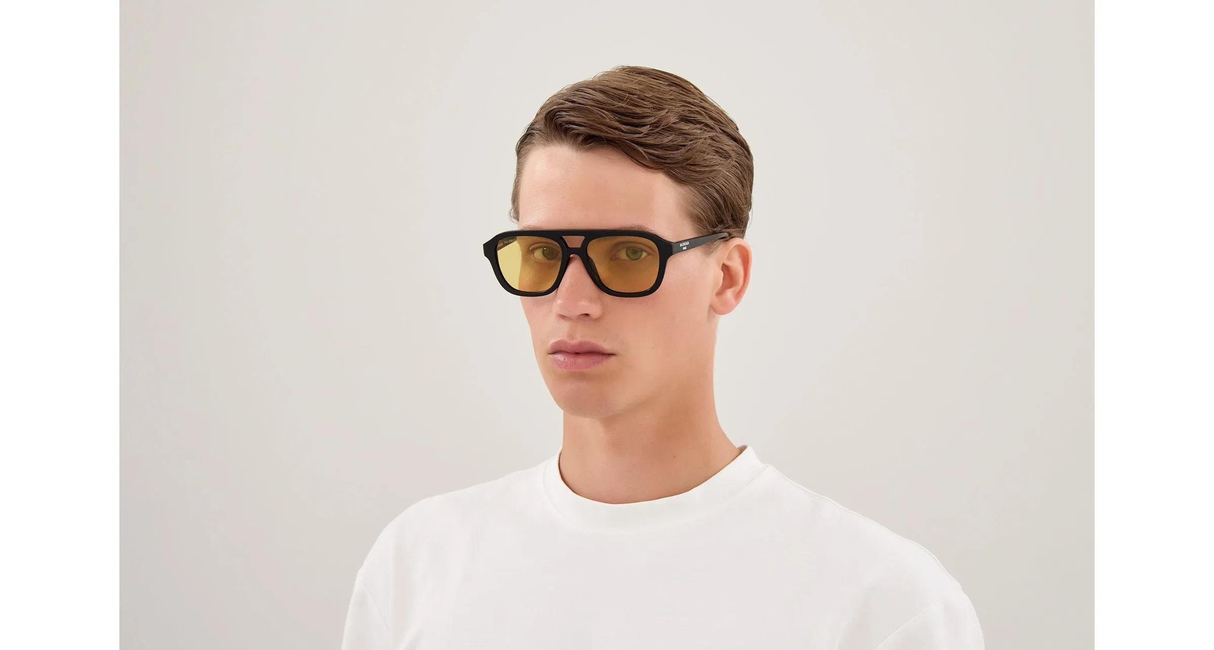 Balenciaga BB0525S 002 Occhiali da sole Acetato Nero Giallo Pilot - immagine 2