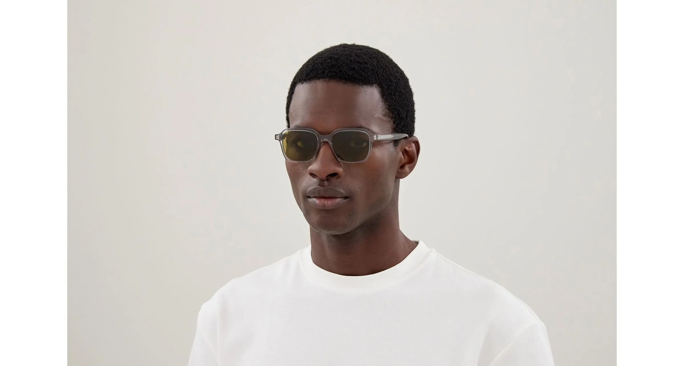 Alexander McQueen AM0571S 004 Occhiali da sole Acetato Grigio Verde Squadrata - immagine 2