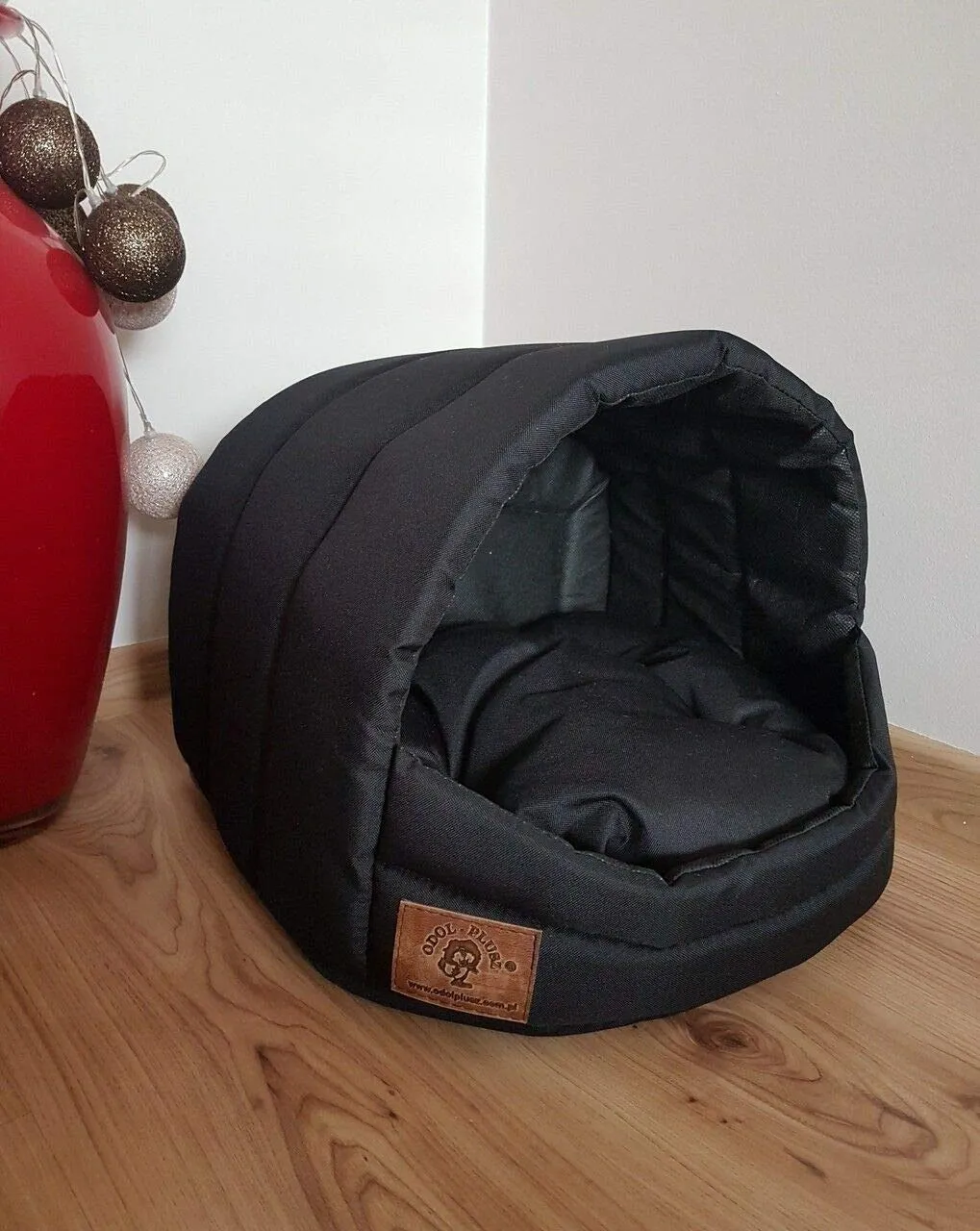 ODOLPLUSZ Cuccia per cani esclusiva casa cane o gatto | 2 misure confortevoli e lavabili (nero, S) - immagine 4