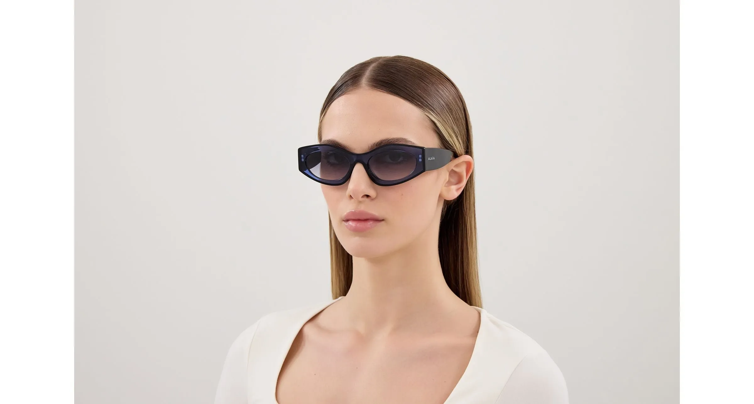 AZZEDINE ALAÏA AA0093S 003 Occhiali da sole Acetato Blu Blu Cat Eye - immagine 4