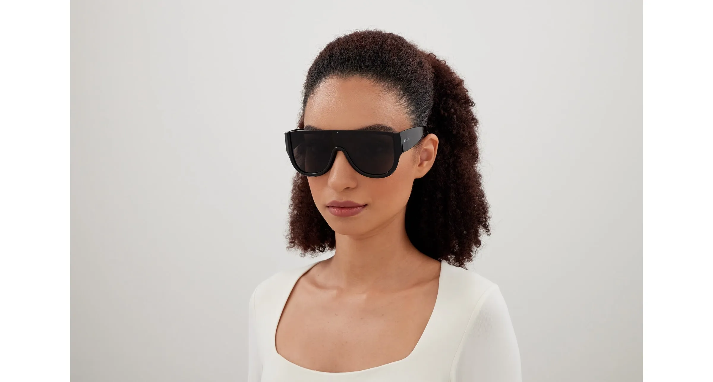 AZZEDINE ALAÏA AA0087S 001 Occhiali da sole Acetato Nero Grigio Maschera - immagine 4