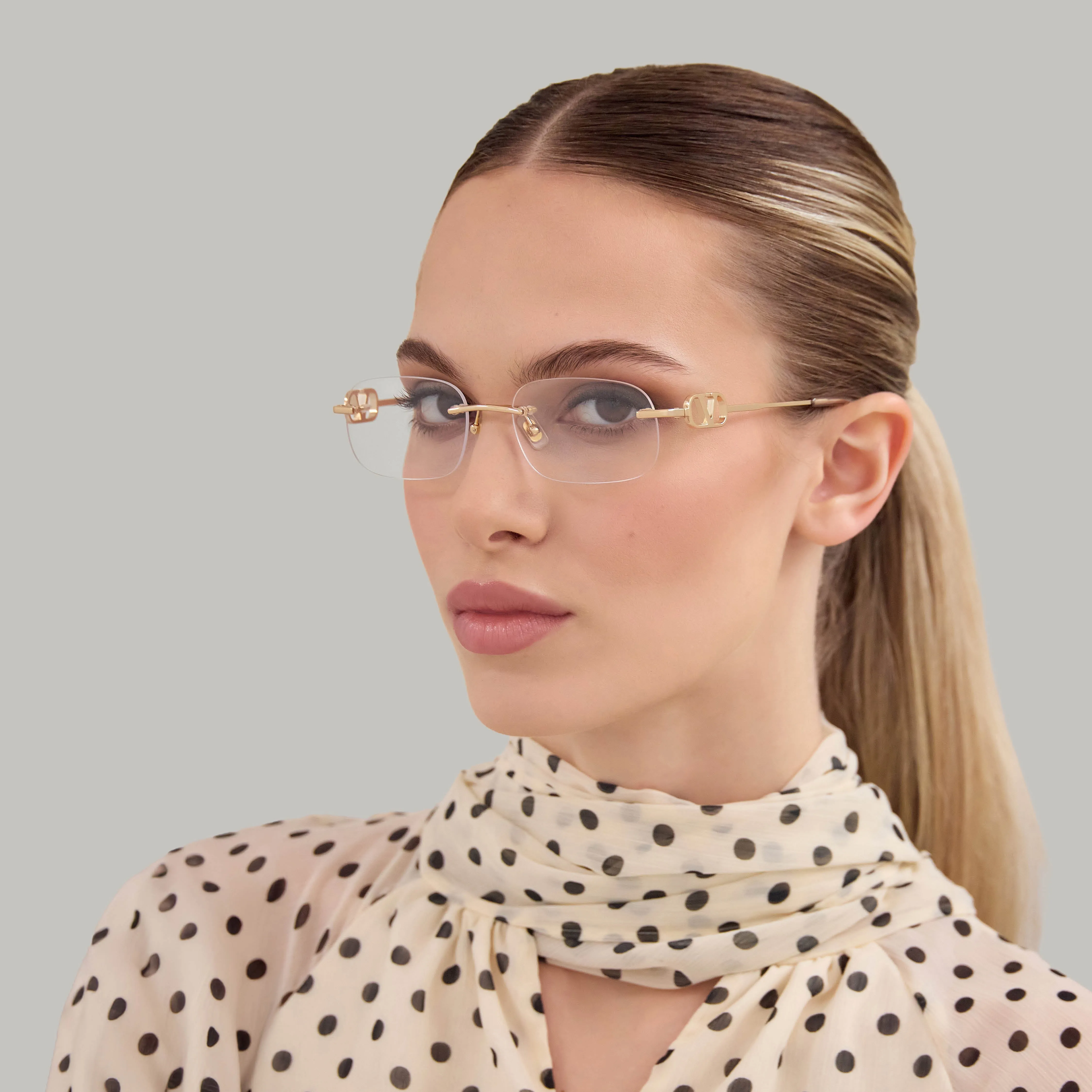 Valentino VG0034O 002 Montature da vista Metallo Oro Trasparente Rotonda - immagine 4