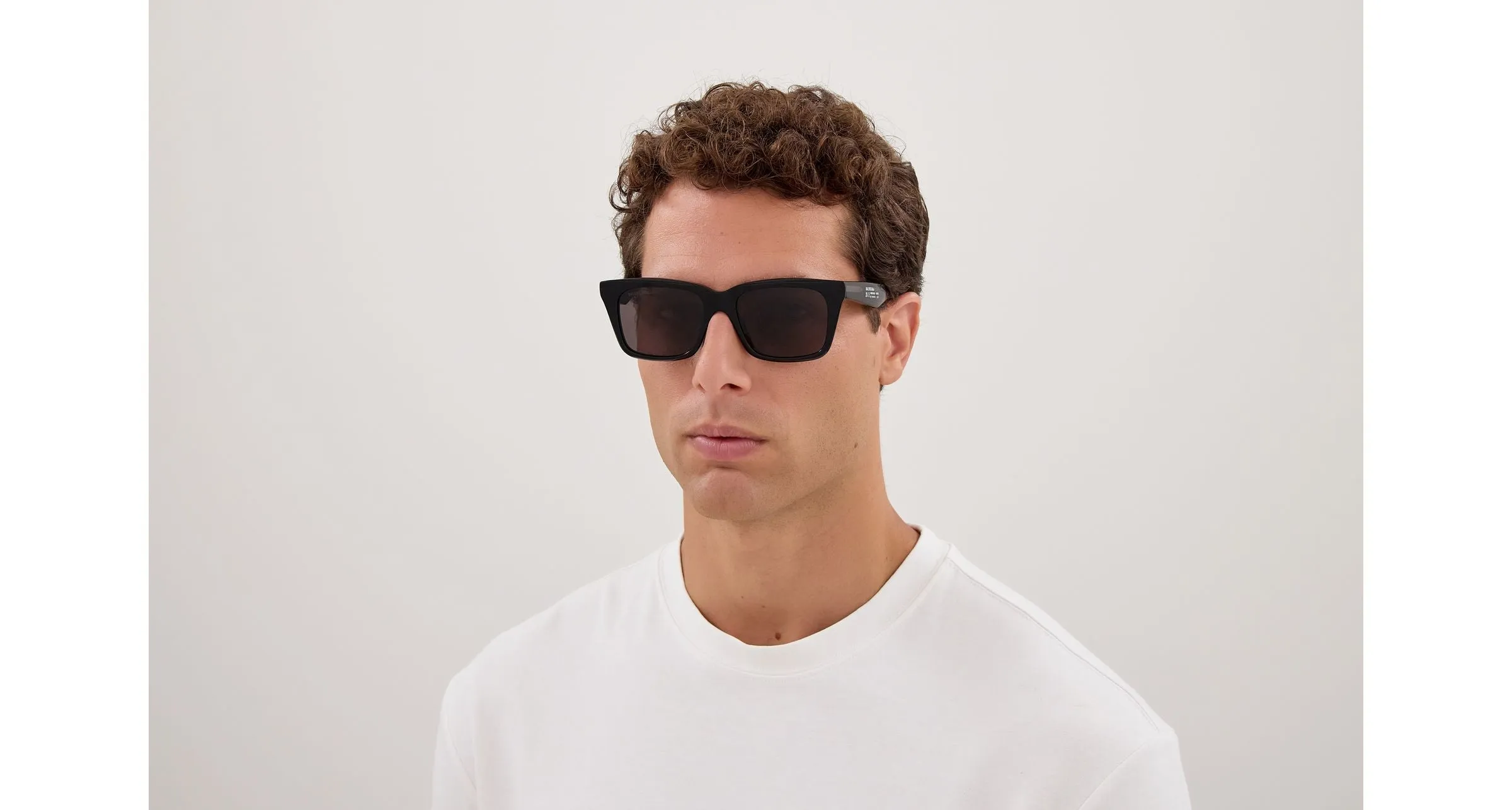 Balenciaga BB0467S 001 Occhiali da sole Acetato Nero Grigio Squadrata - immagine 4