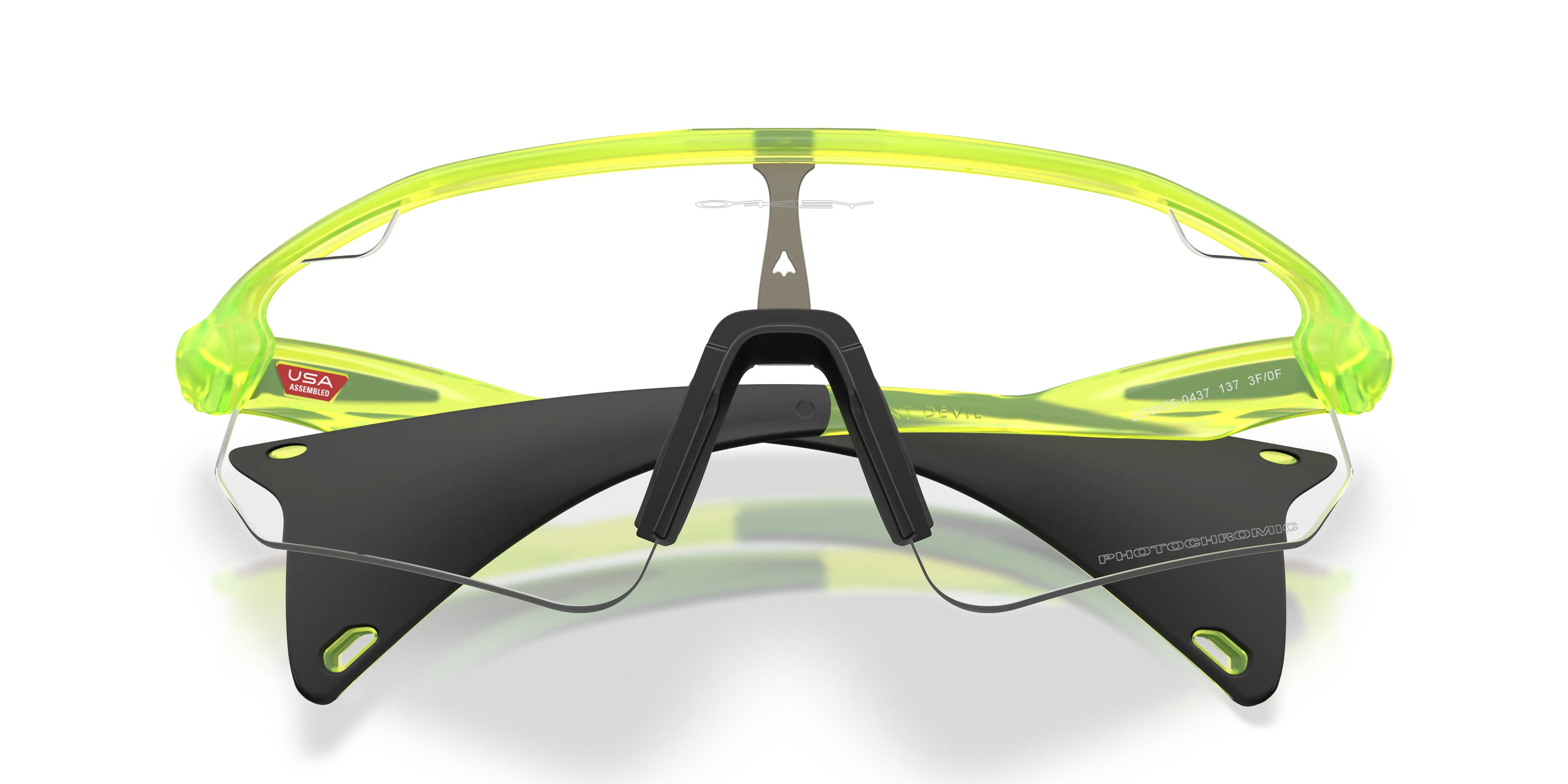Oakley OO9525 STUNT DEVIL A 952504 Occhiali da sole O_Matter Verde Grigio Squadrata Fotocromatiche - immagine 2