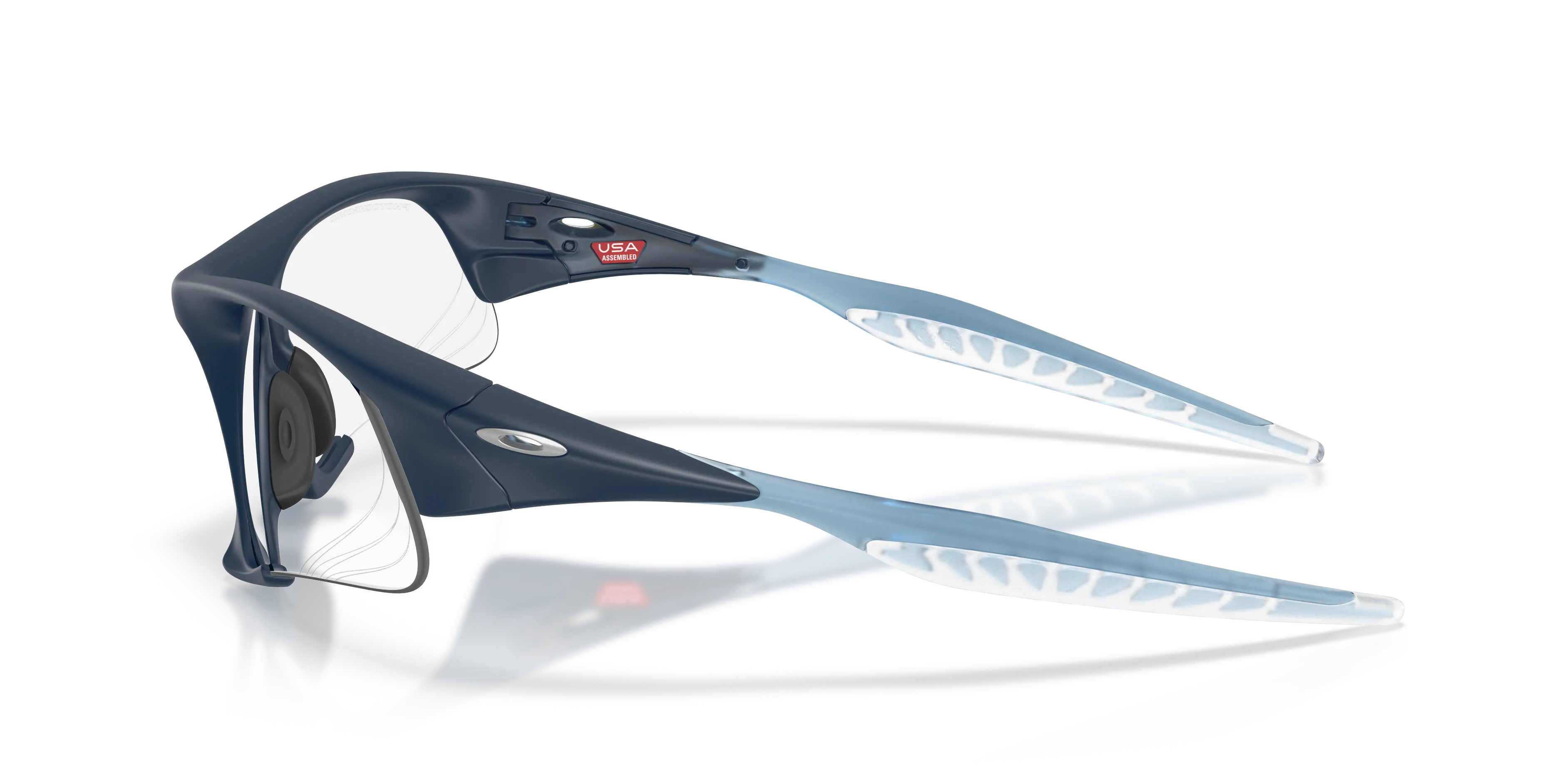 Oakley OO9532 SUTURE JACKET 953209 Occhiali da sole O_Matter Blu Grigio Geometrica Fotocromatiche - immagine 4