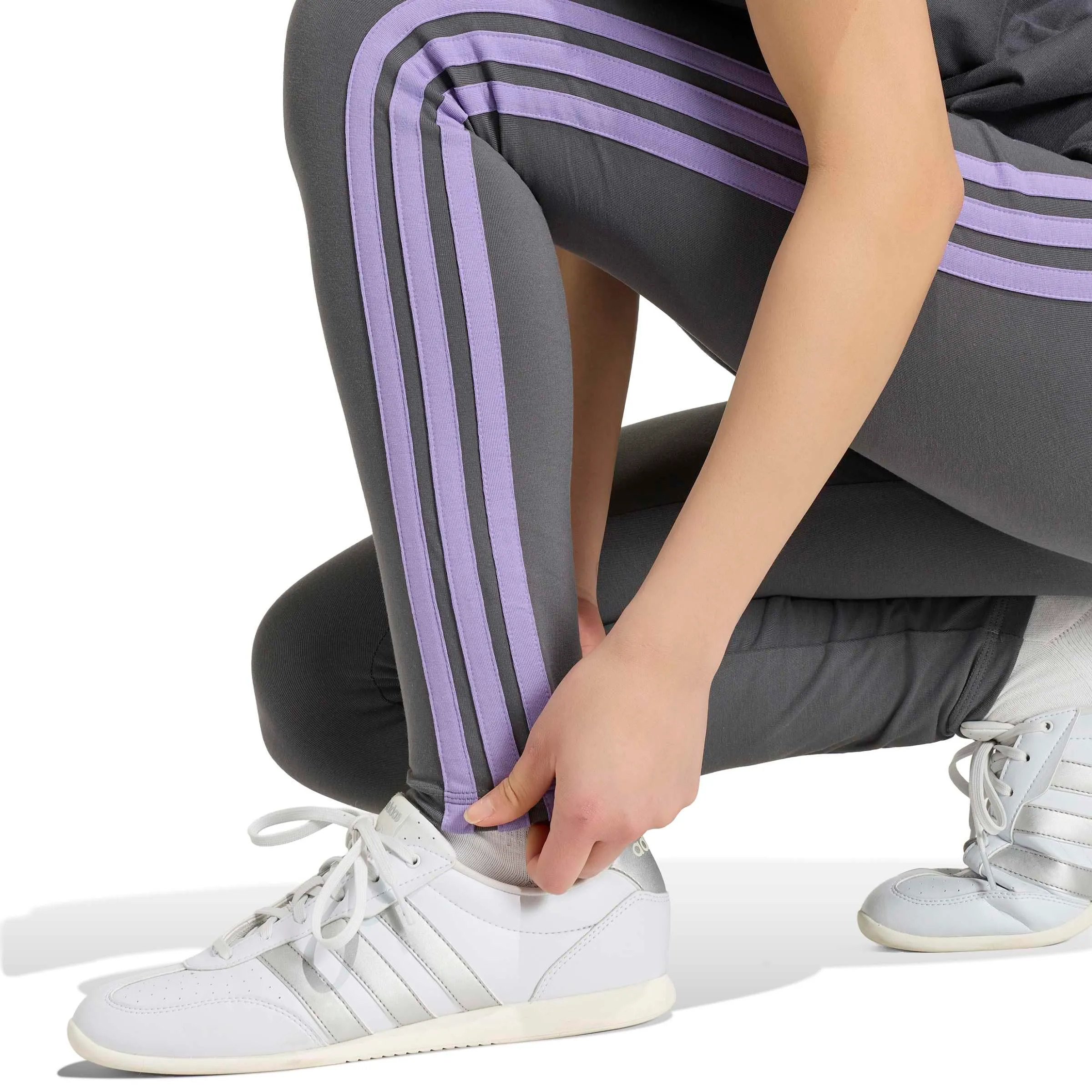 adidas Women's Essentials 3-Stripes Cotton Leggings Grey Five/Magic Lilac XS XS - immagine 4
