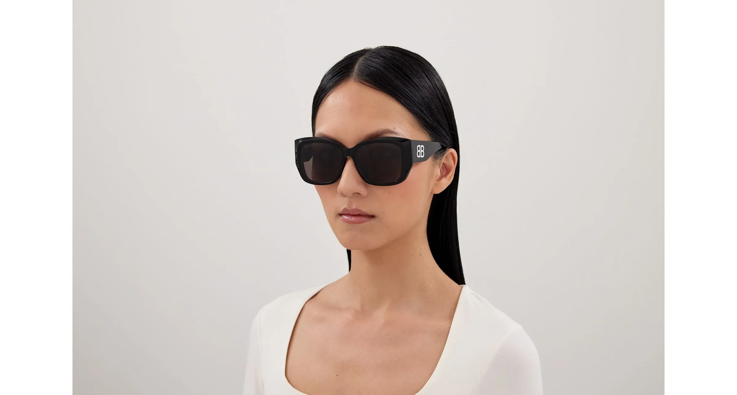 Balenciaga BB0445SK 001 Occhiali da sole Acetato Nero Grigio Farfalla - immagine 4